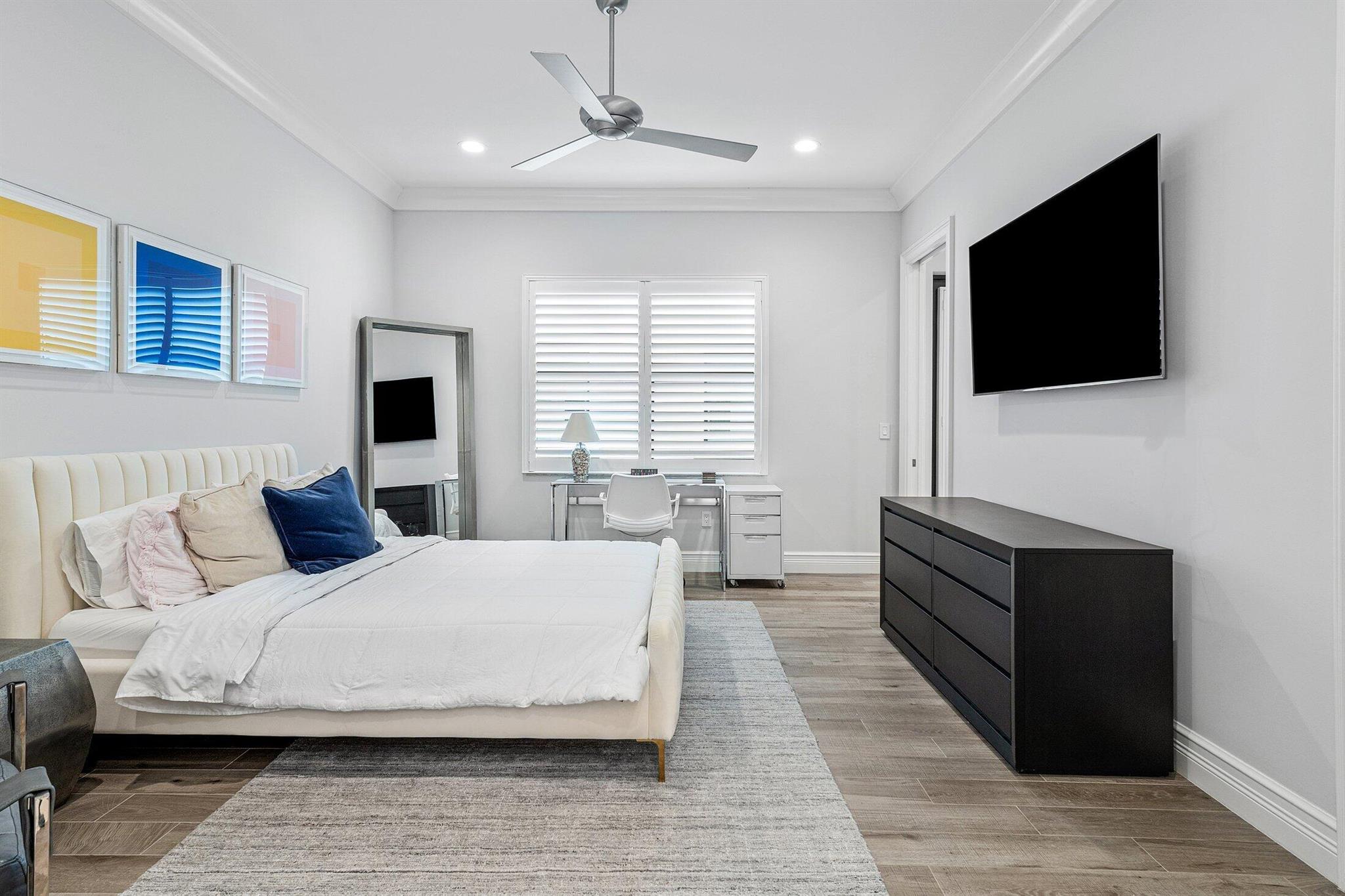 9297 Tropez Lane