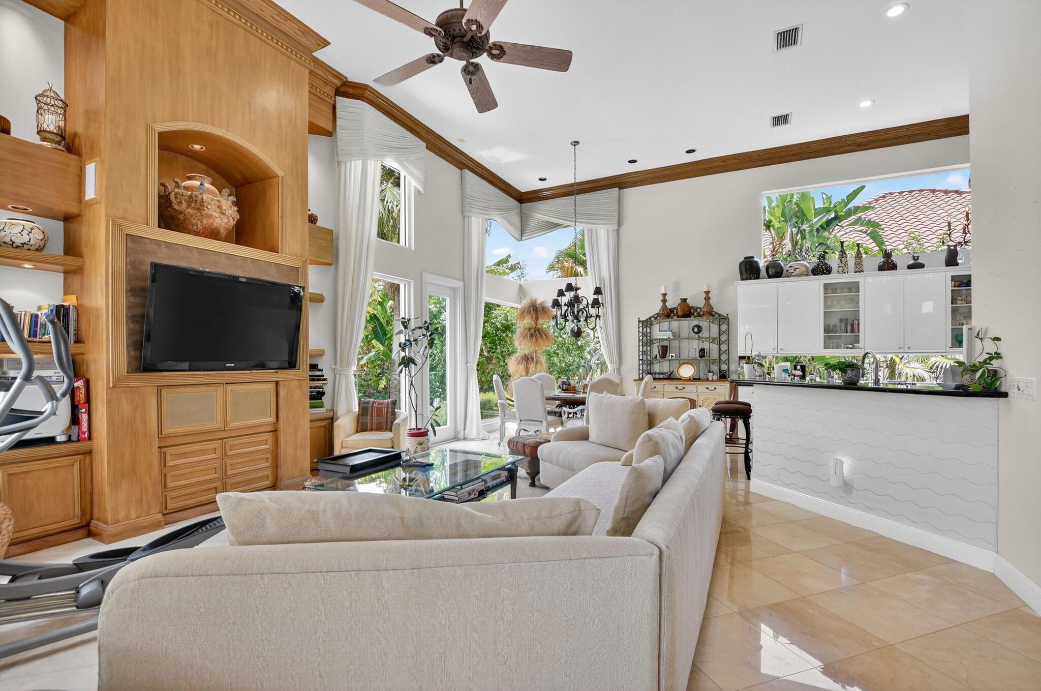 6981 Lions Head Lane