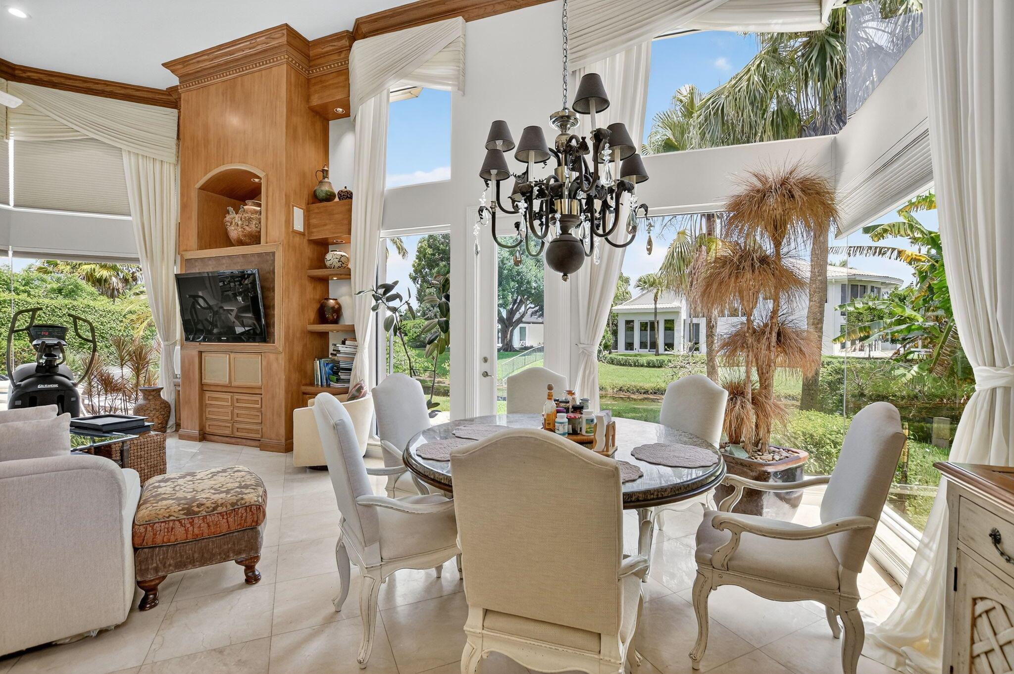 6981 Lions Head Lane