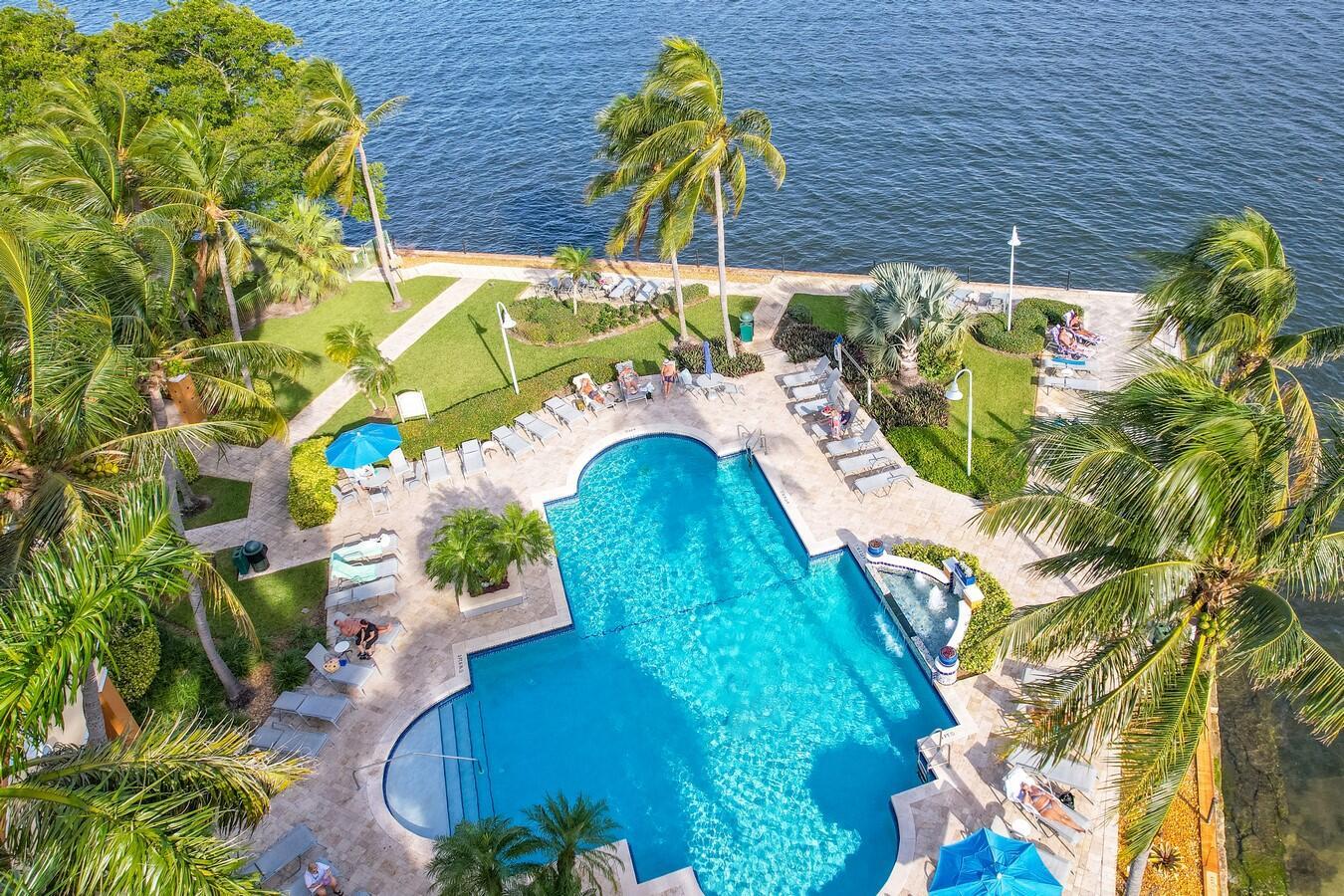 140 Yacht Club Way 109