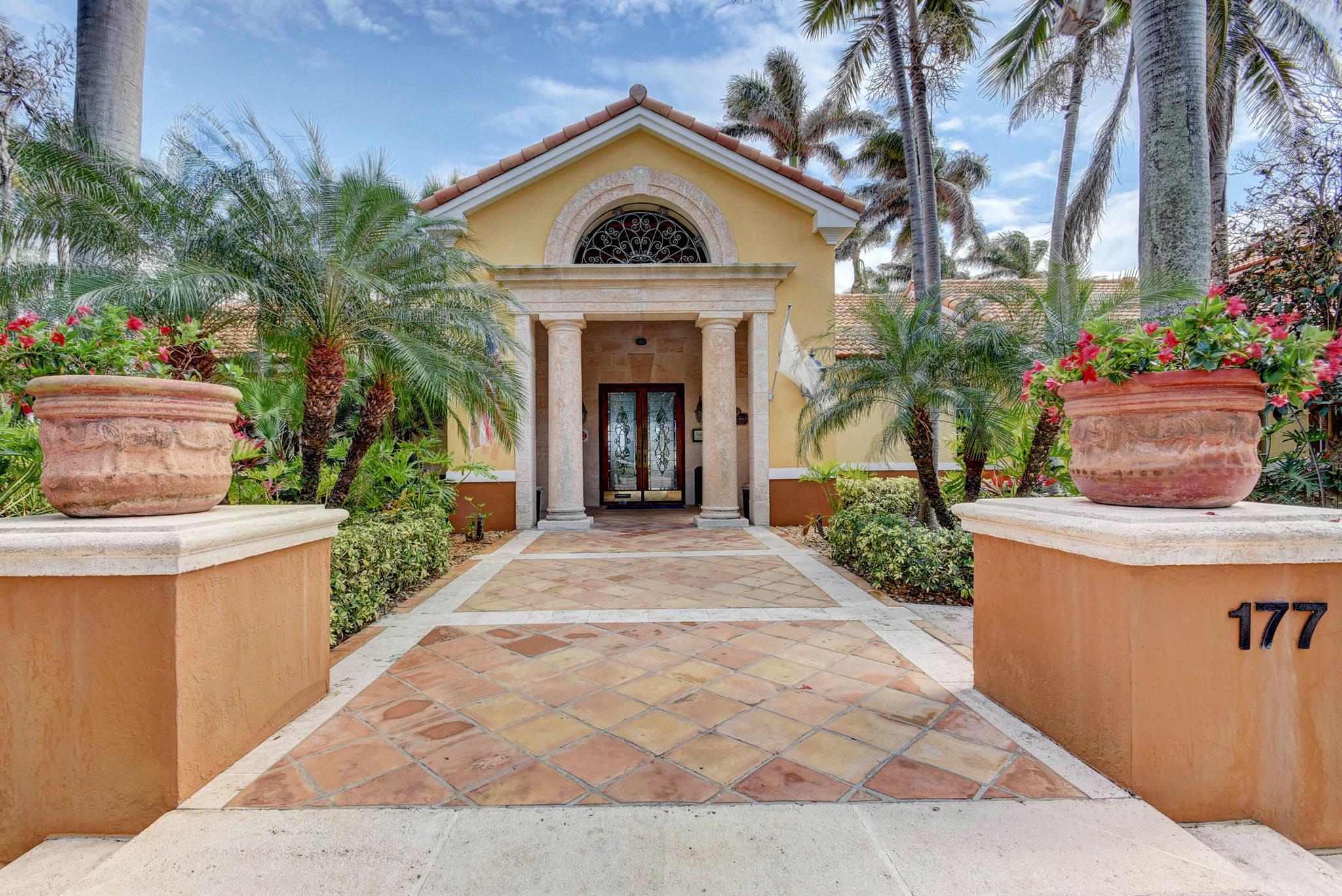 140 Yacht Club Way 109