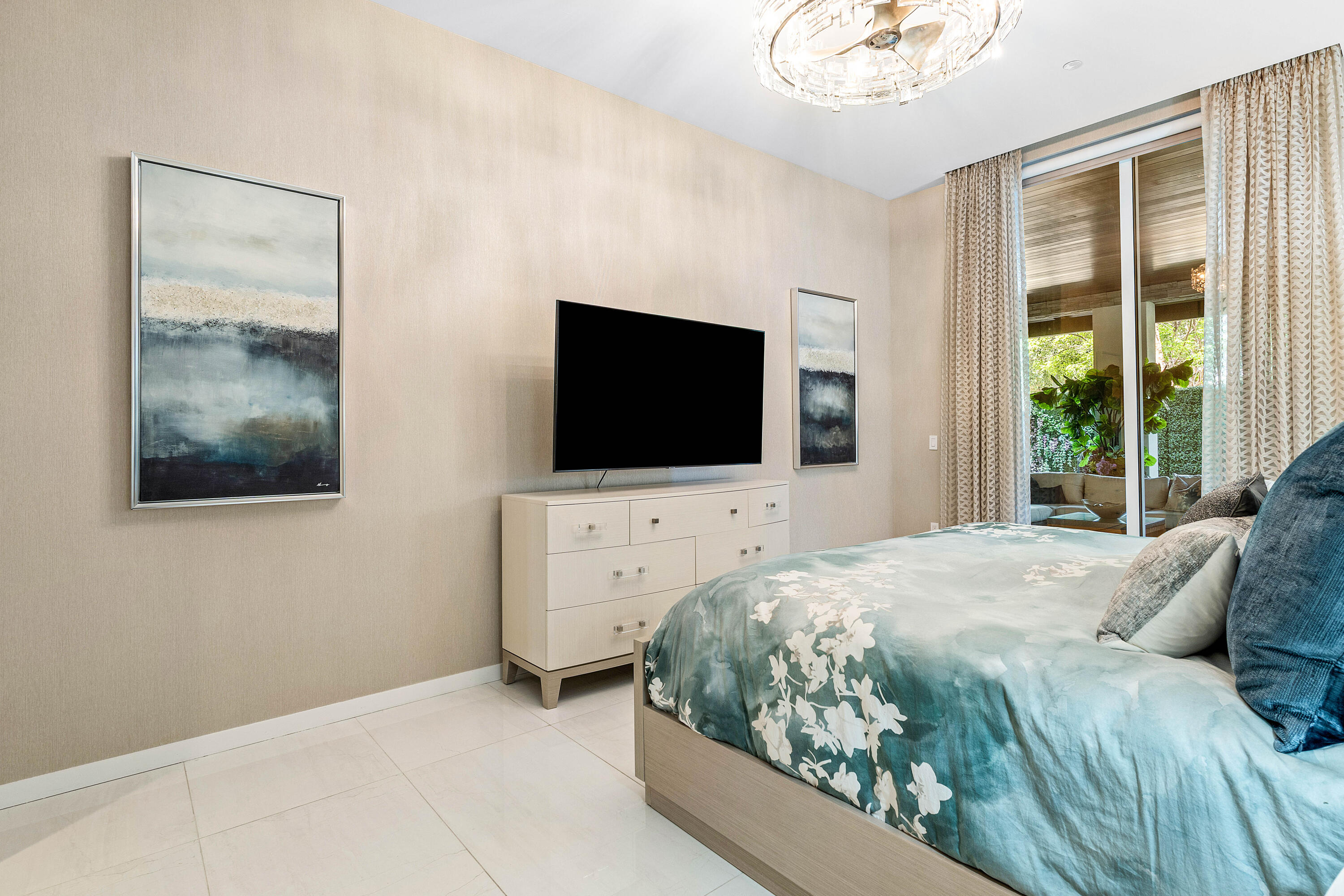 200 SE Mizner Boulevard 104