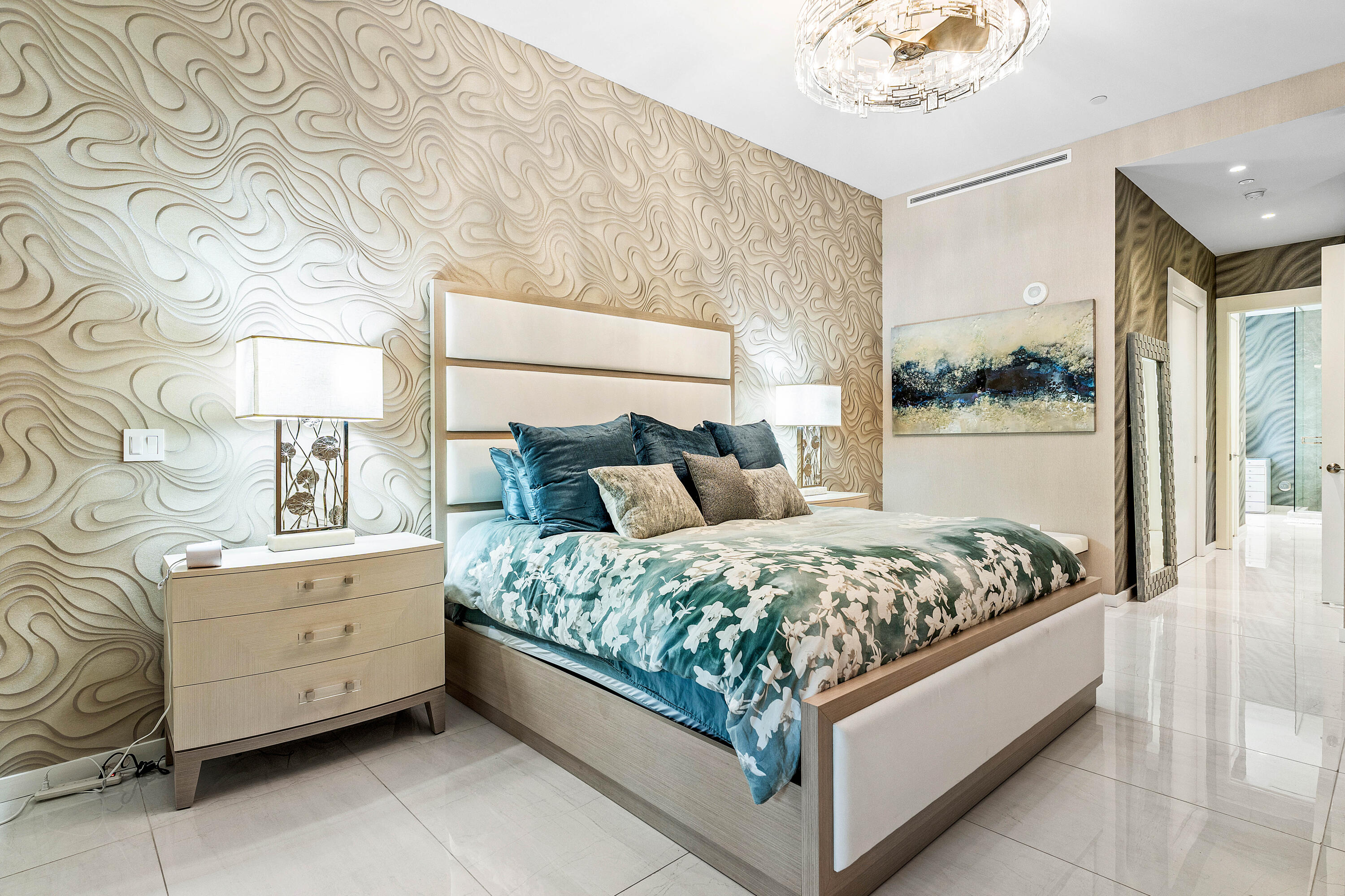 200 SE Mizner Boulevard 104