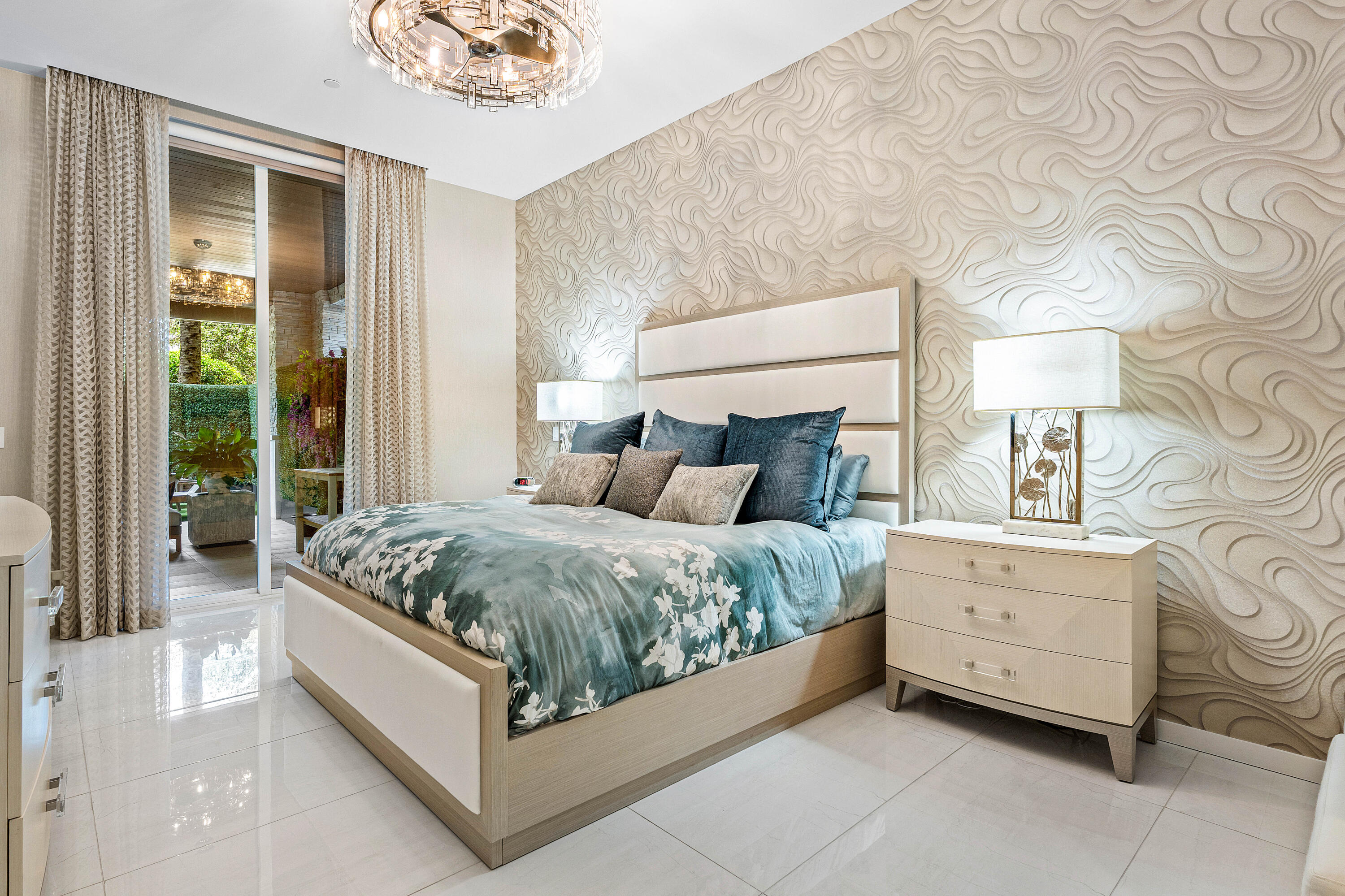 200 SE Mizner Boulevard 104