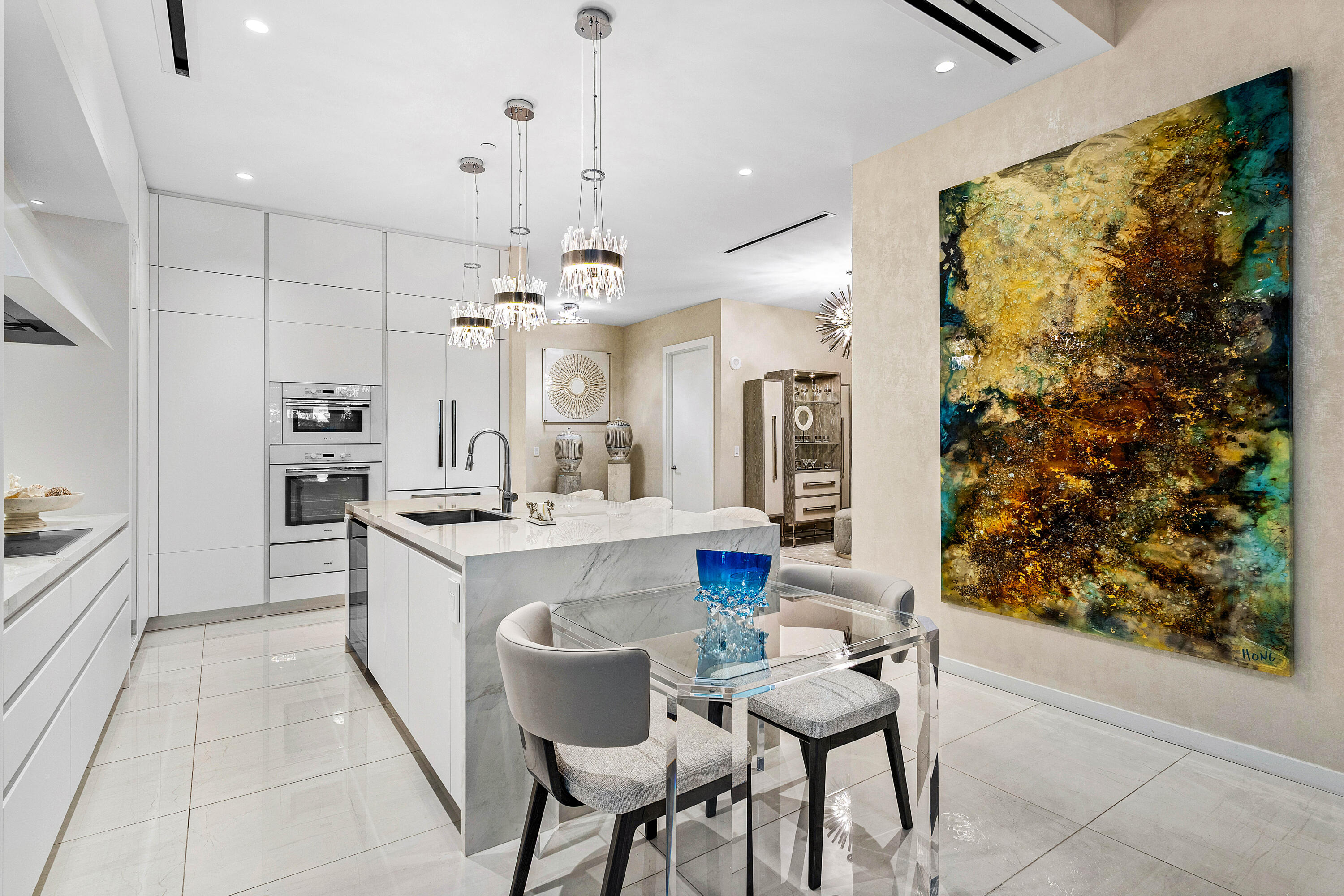 200 SE Mizner Boulevard 104