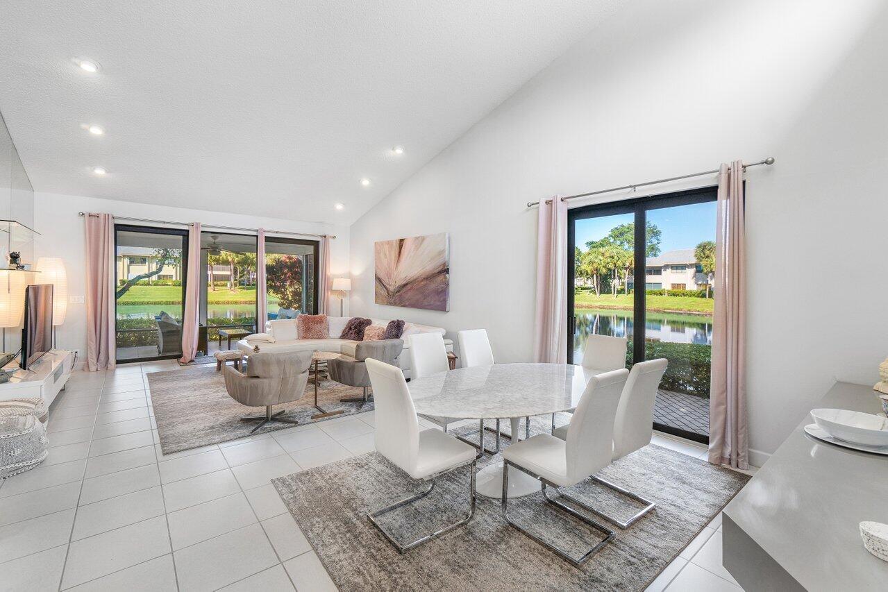 12 Eastgate Drive D