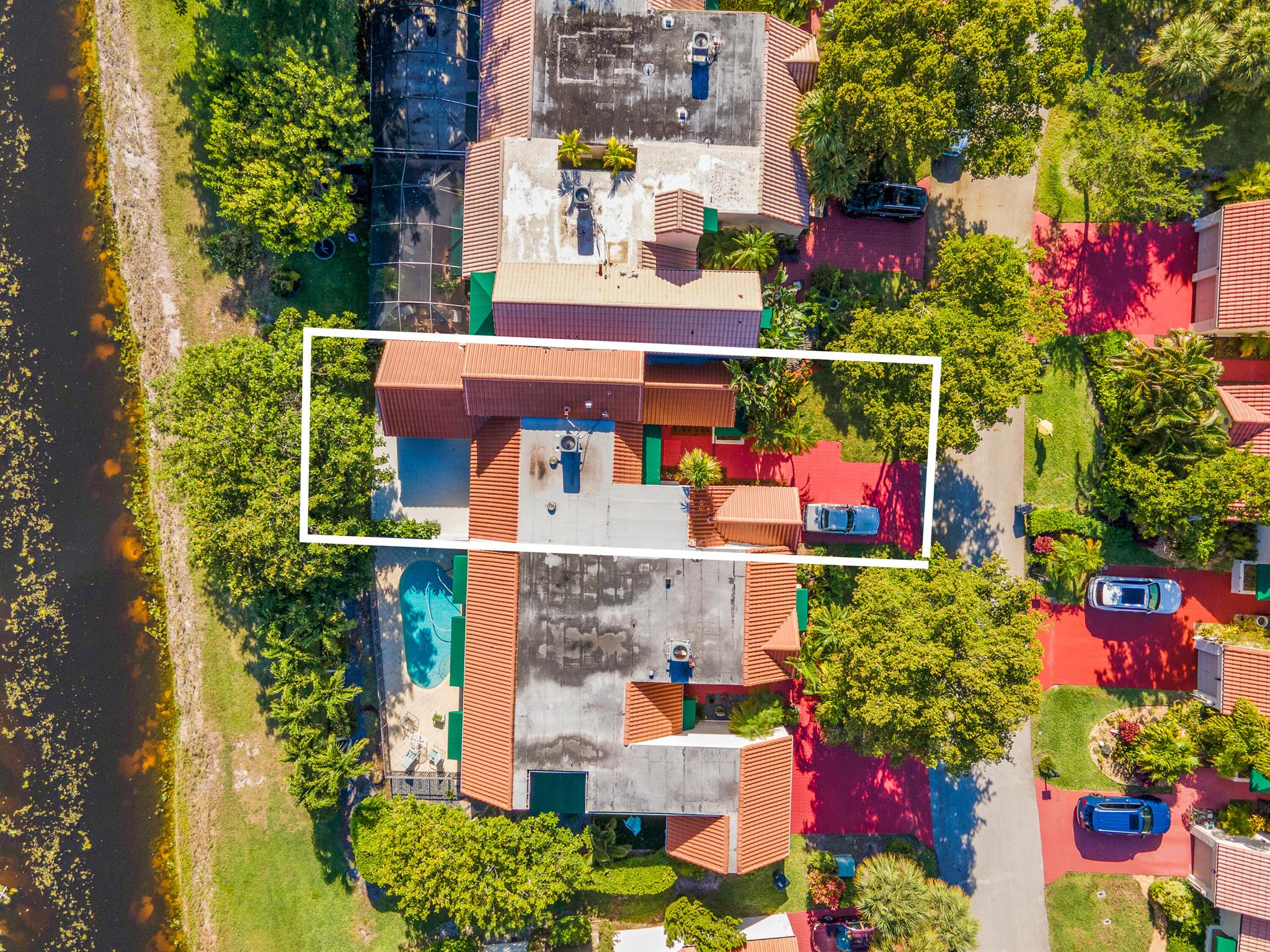 6560 Las Flores Drive