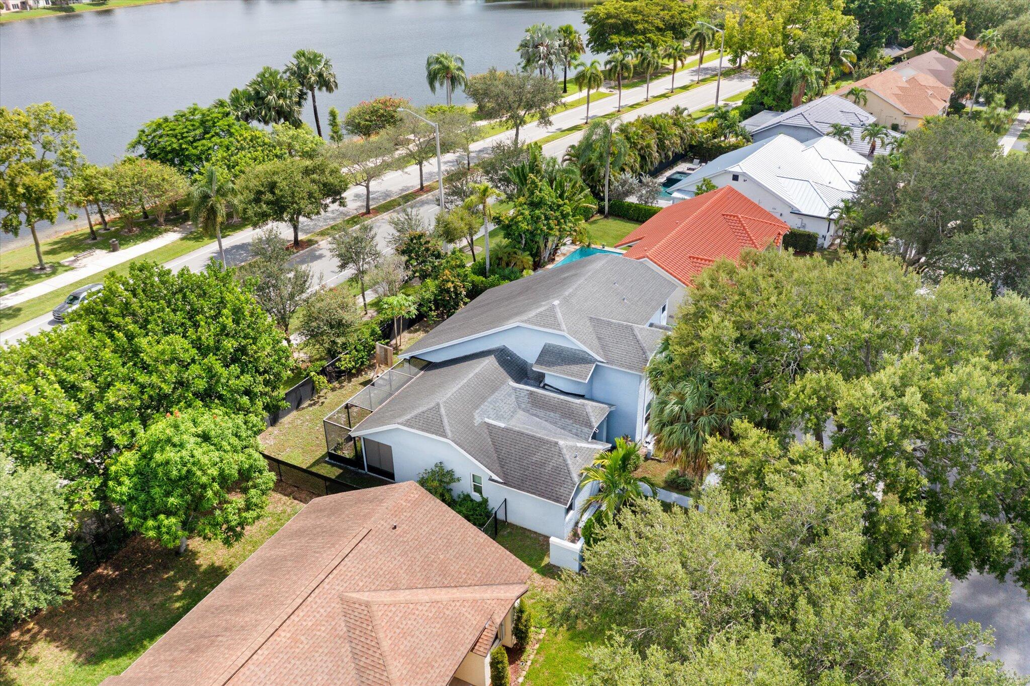 5185 NW 52nd Street