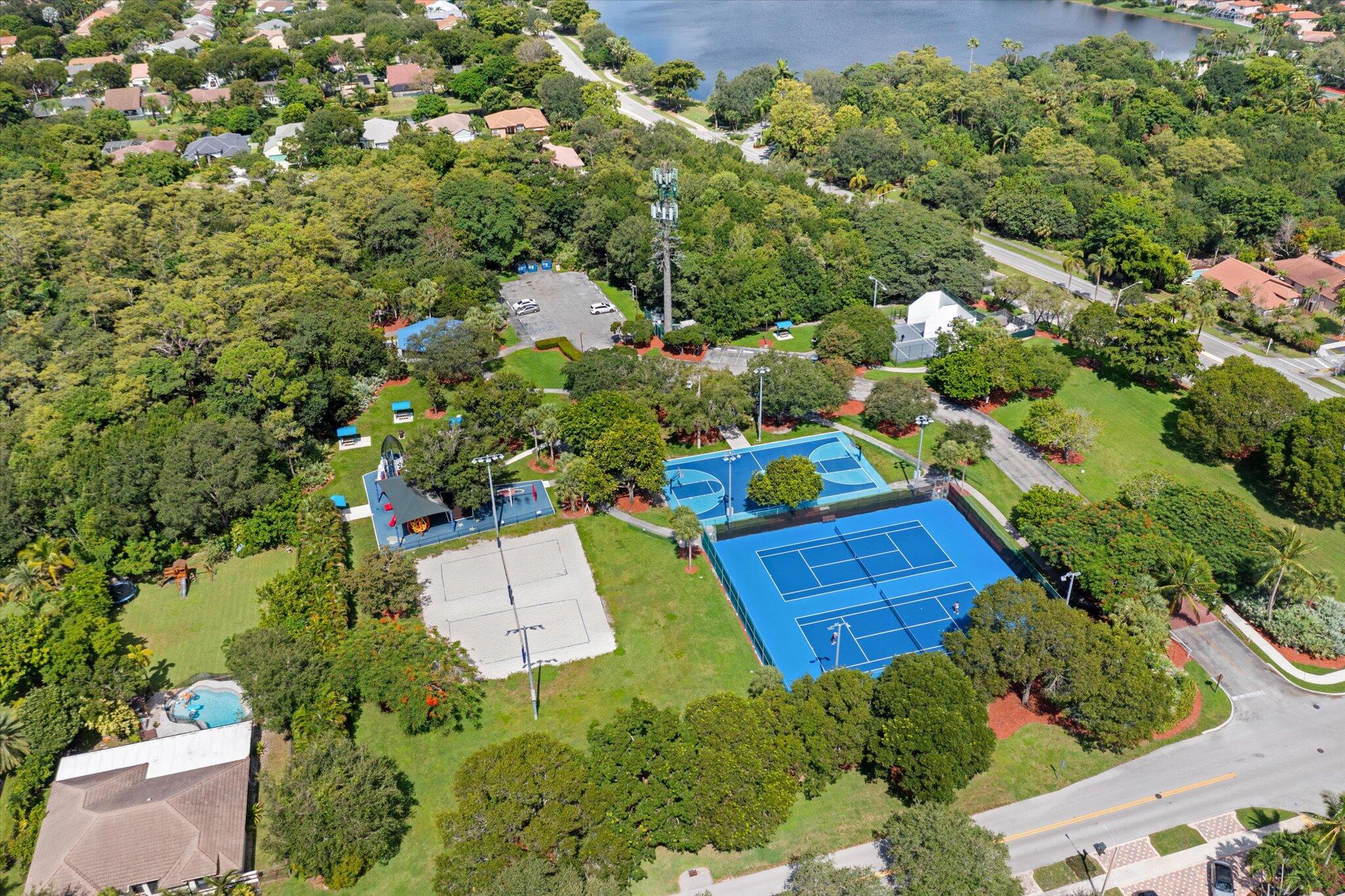 5185 NW 52nd Street