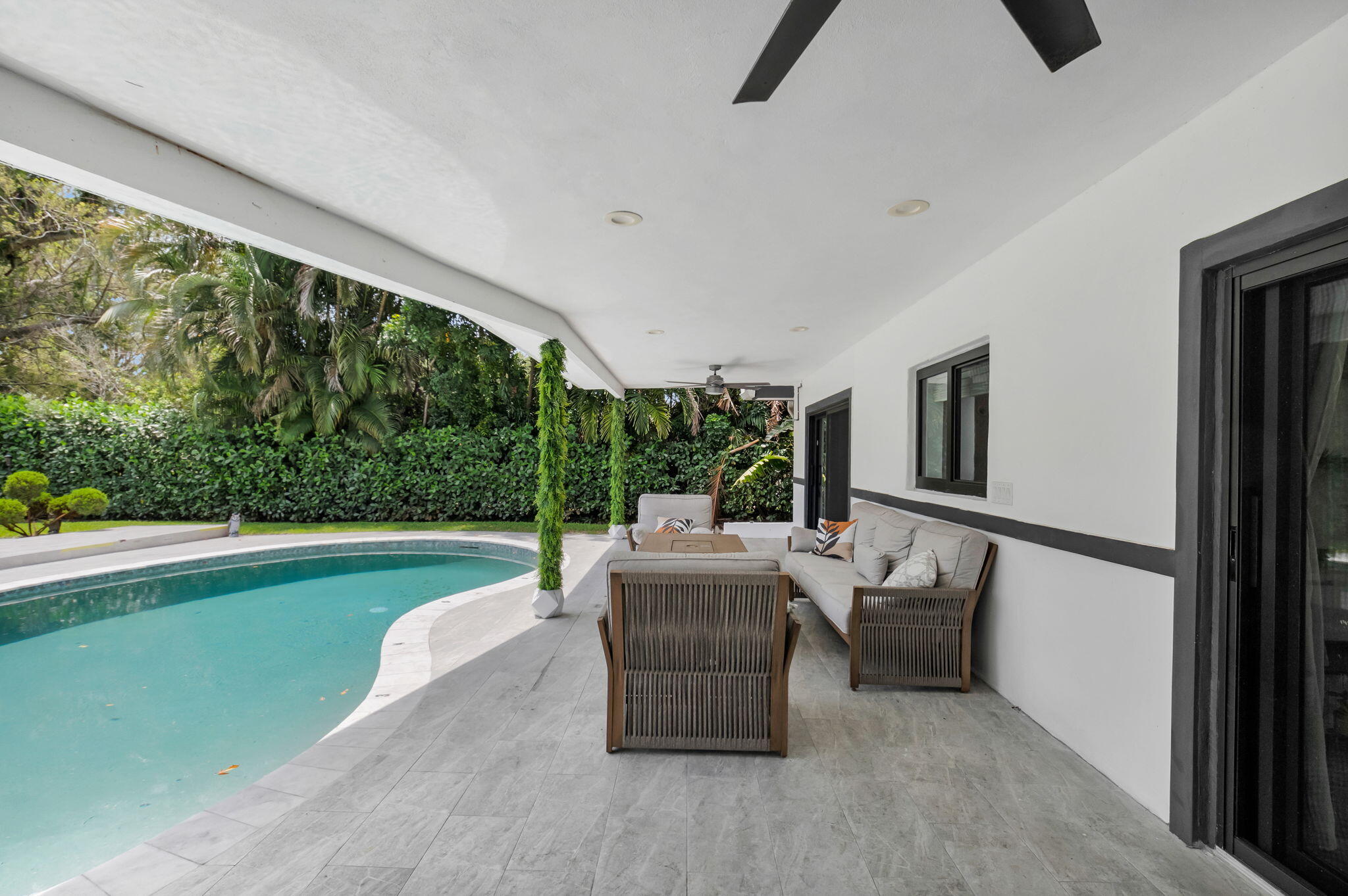 351 Homewood Boulevard