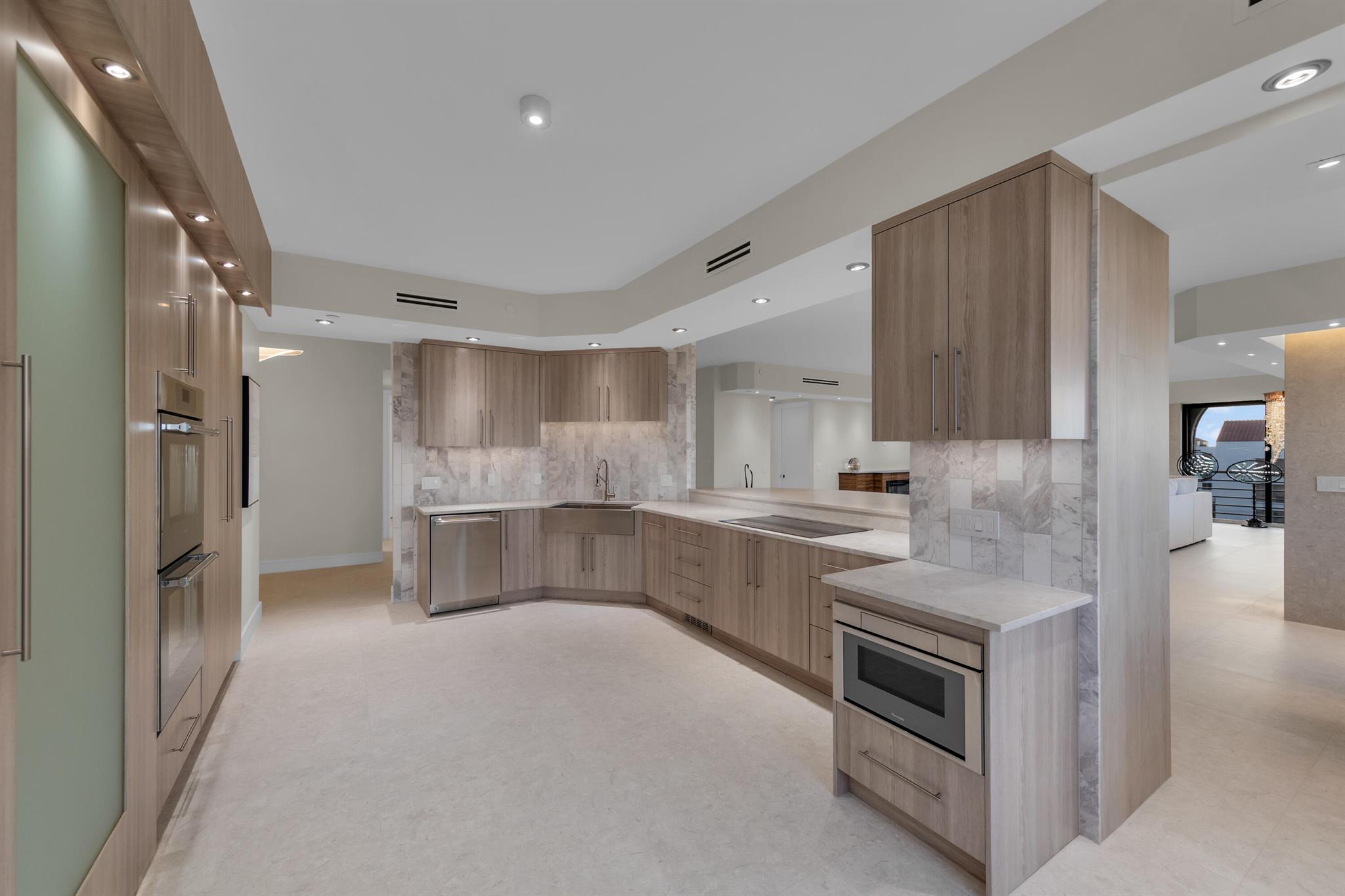 7351 Promenade Drive 801f