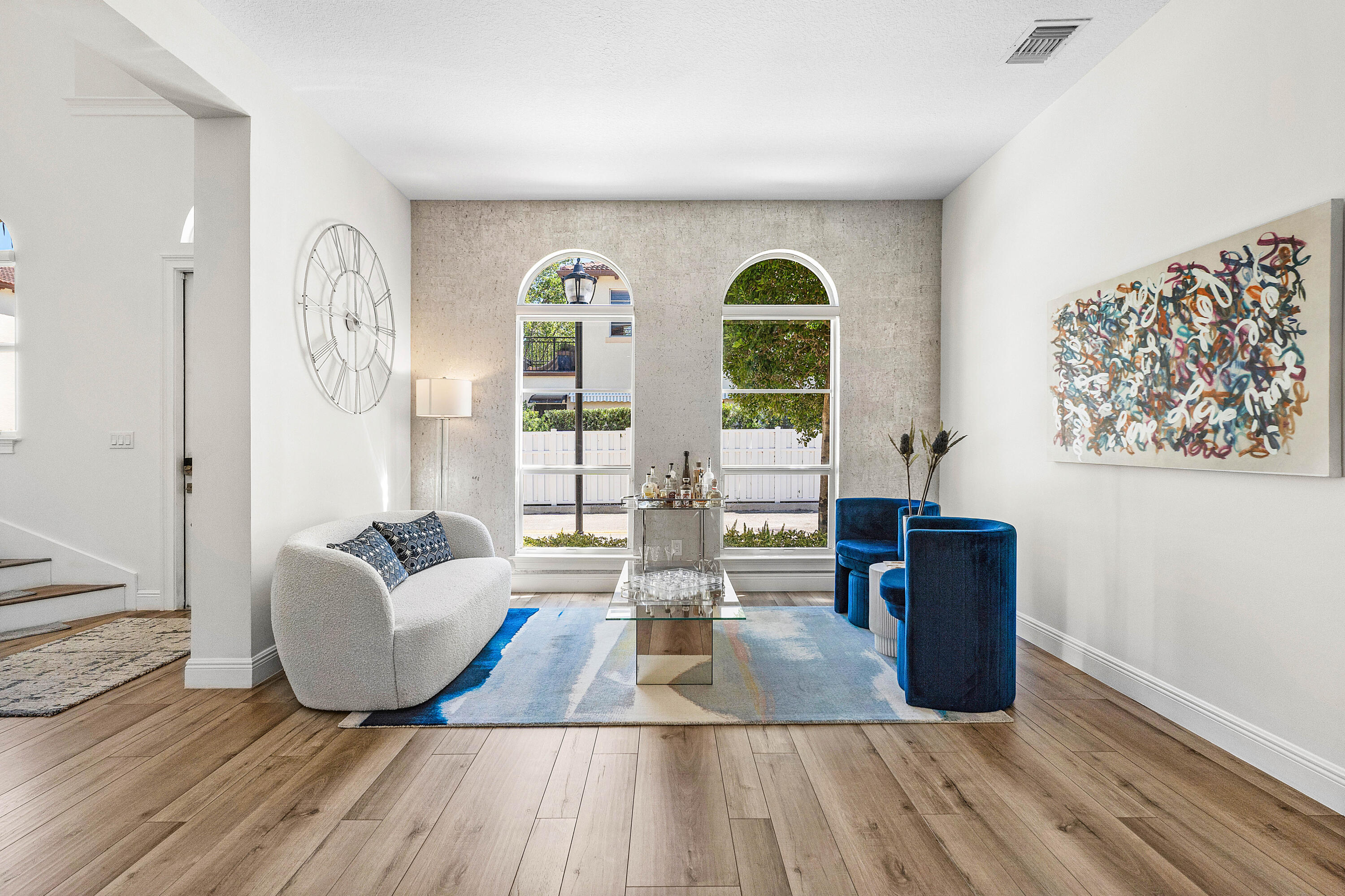 121 Via Poinciana Lane