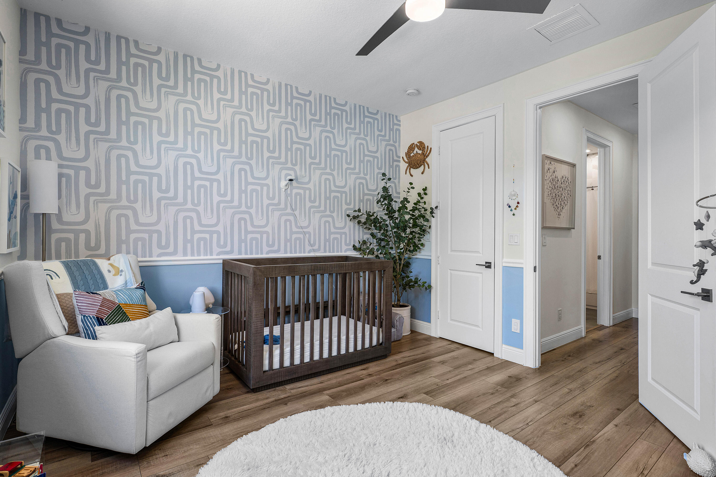 121 Via Poinciana Lane