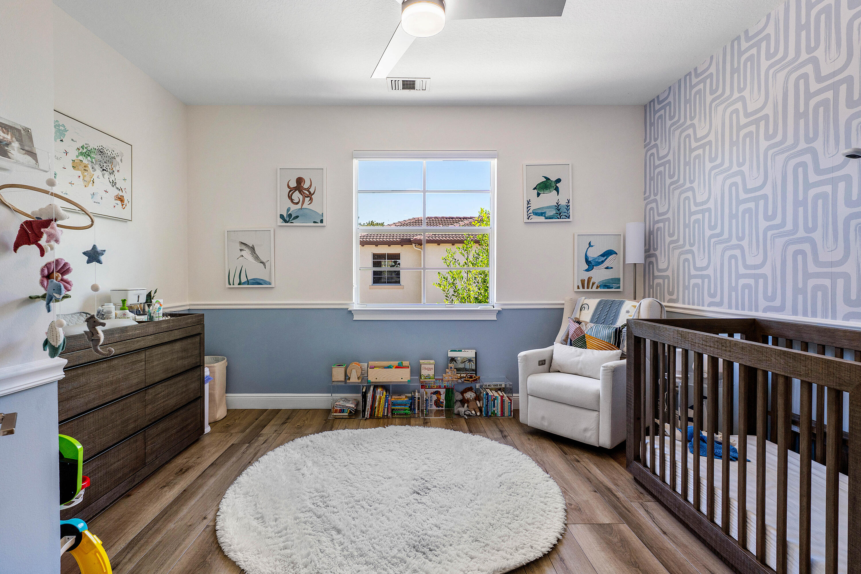 121 Via Poinciana Lane