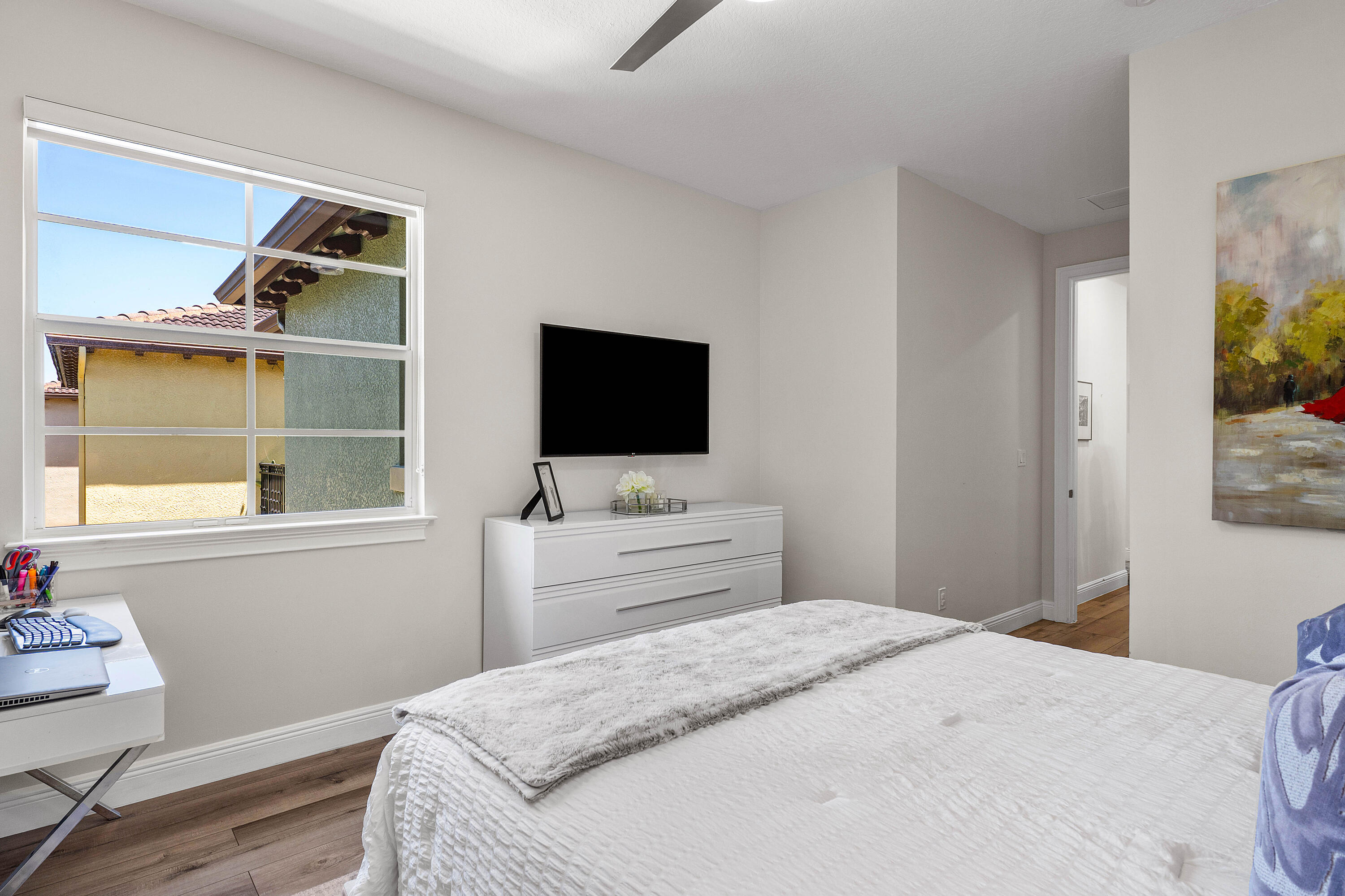 121 Via Poinciana Lane