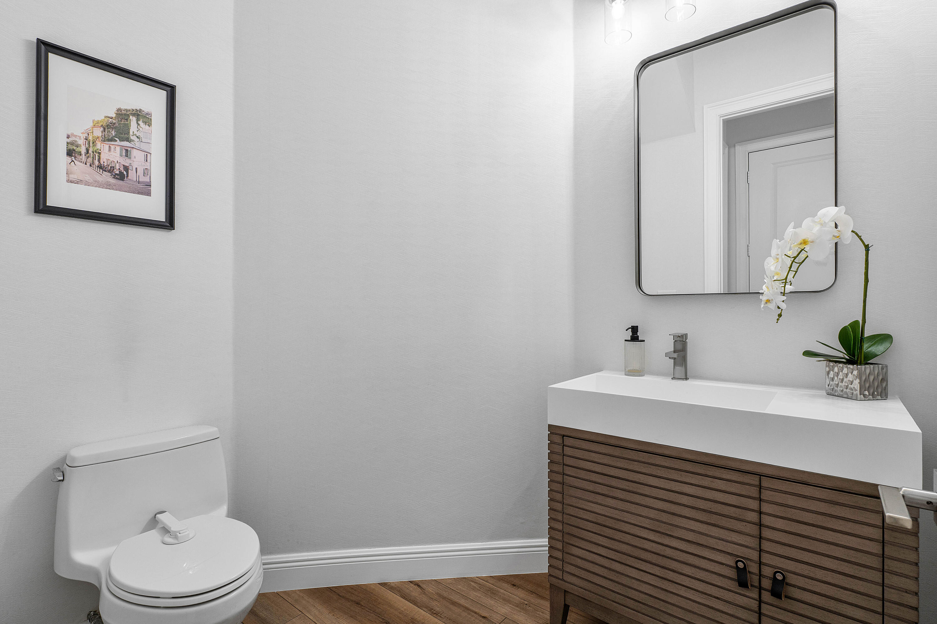 121 Via Poinciana Lane