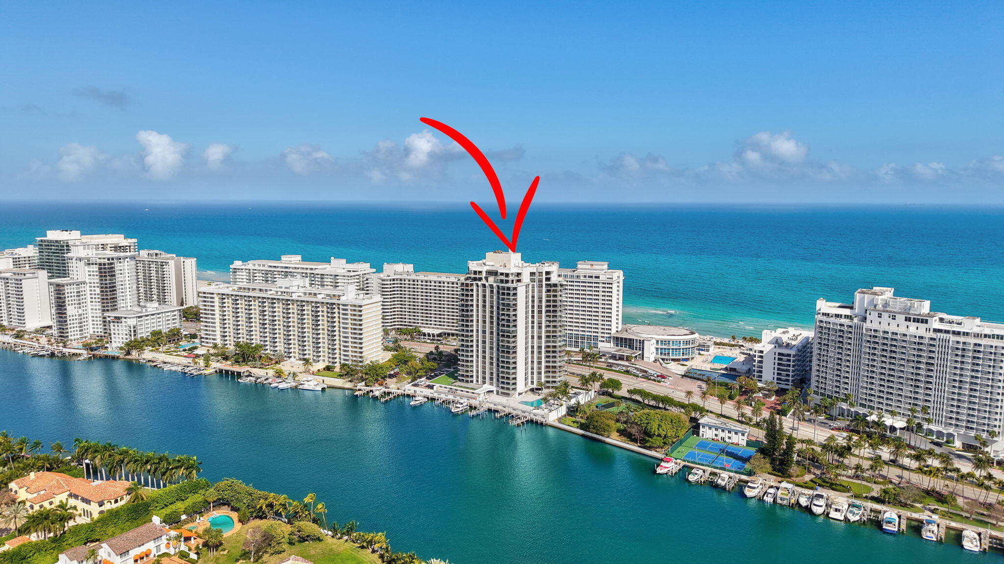 5500 Collins Avenue 1401