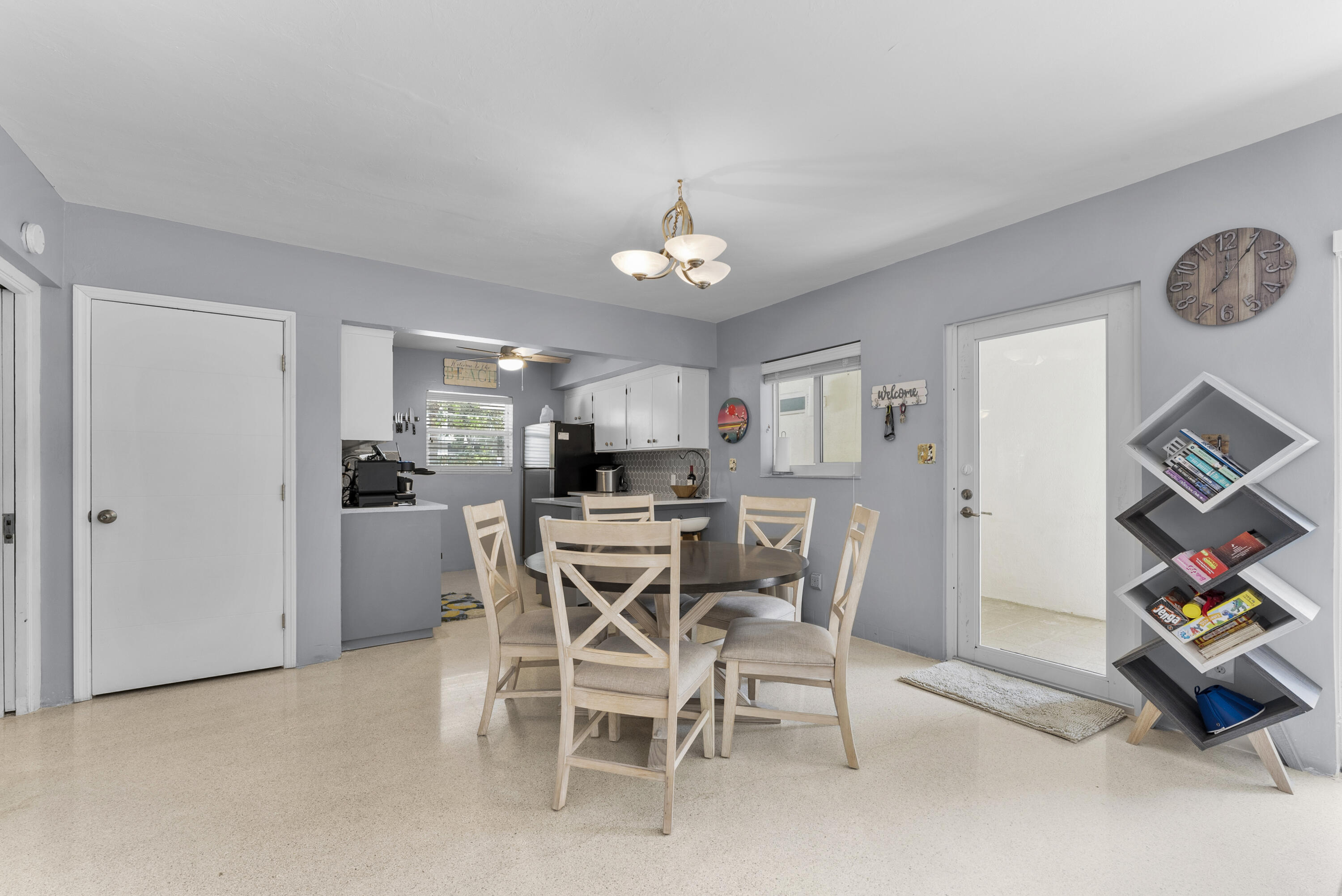 1203 Hillsboro Mile 5b