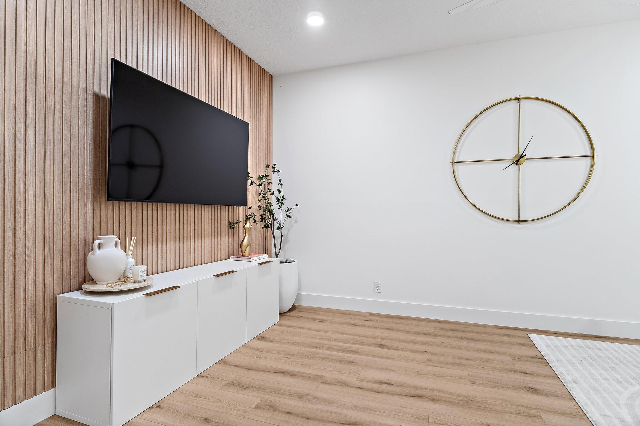 113 W Indian Crossing Circle
