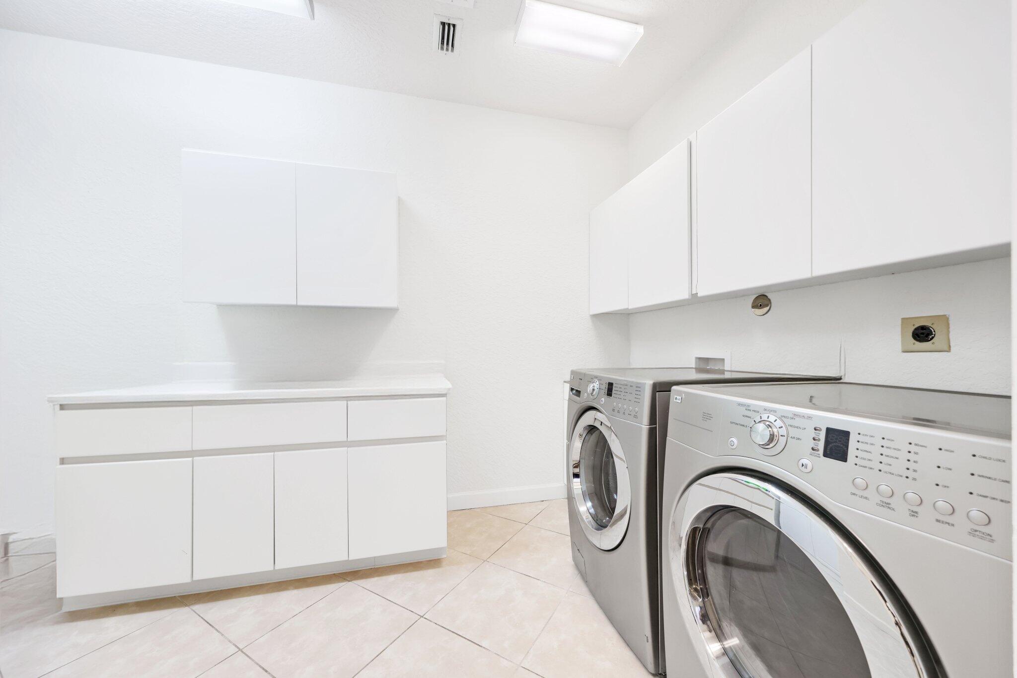 2427 NW 62nd Street