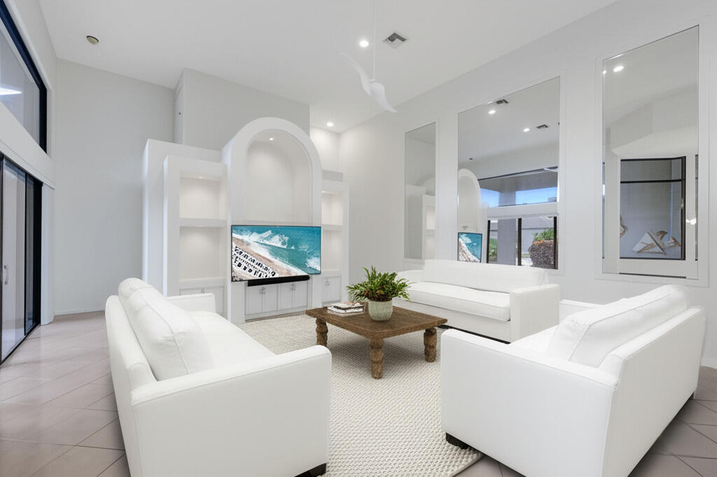 2427 NW 62nd Street