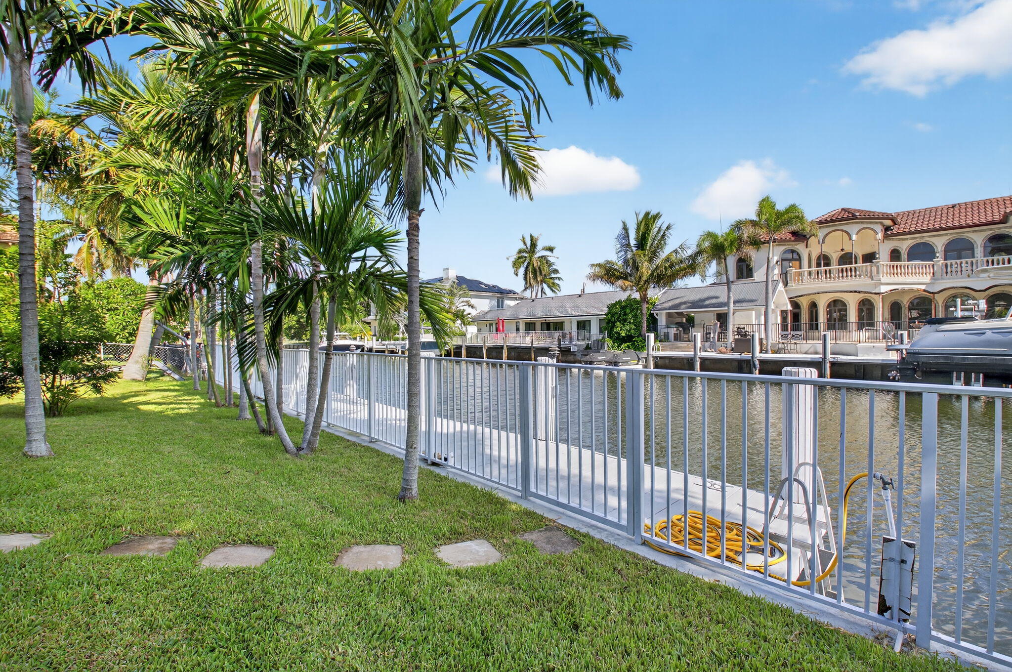 937 Banyan Drive