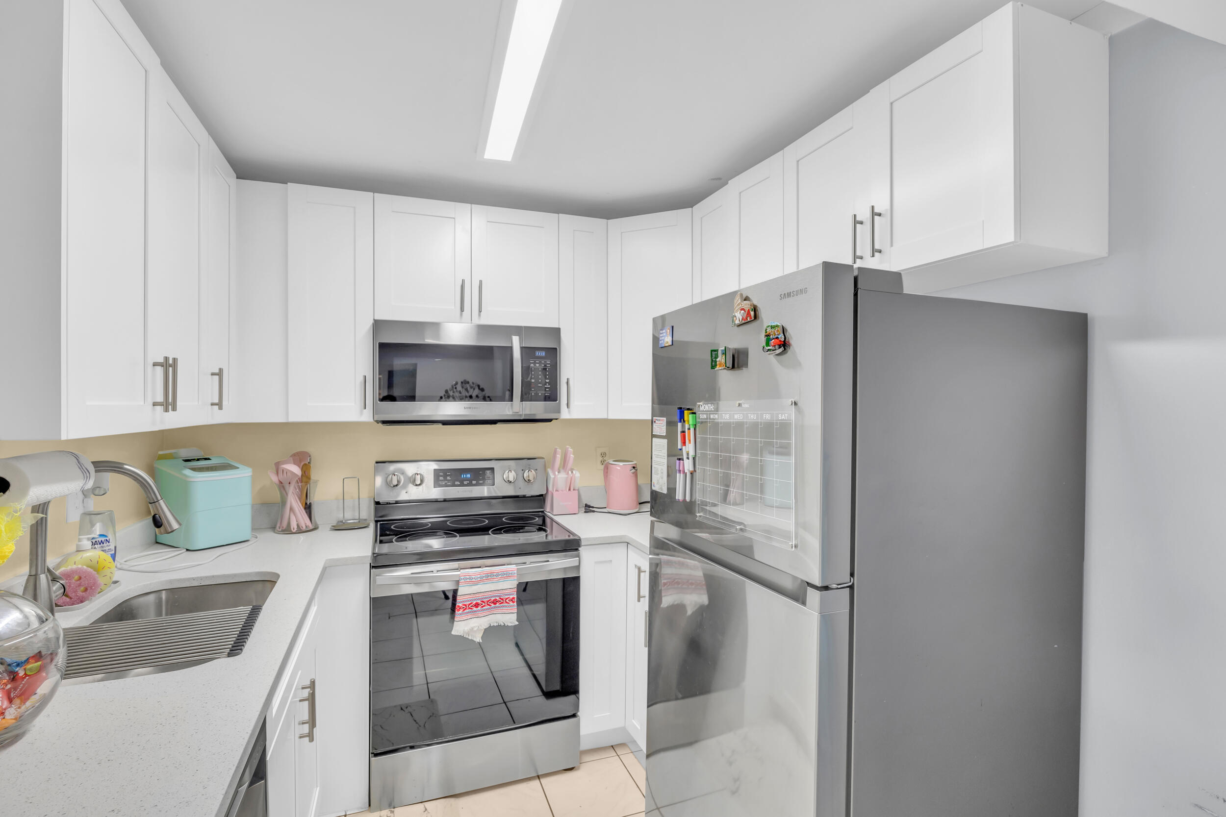 470 NW 20th Street 1050