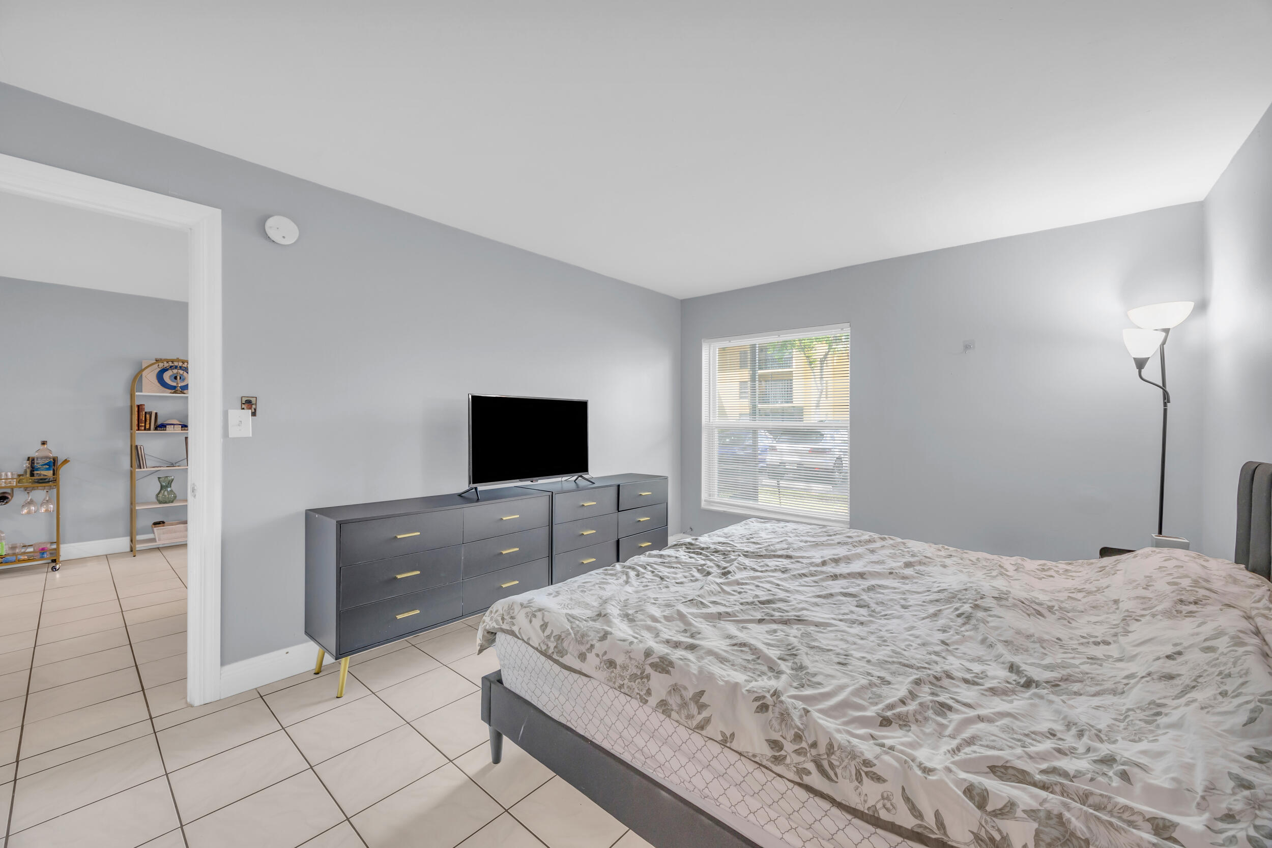 470 NW 20th Street 1050