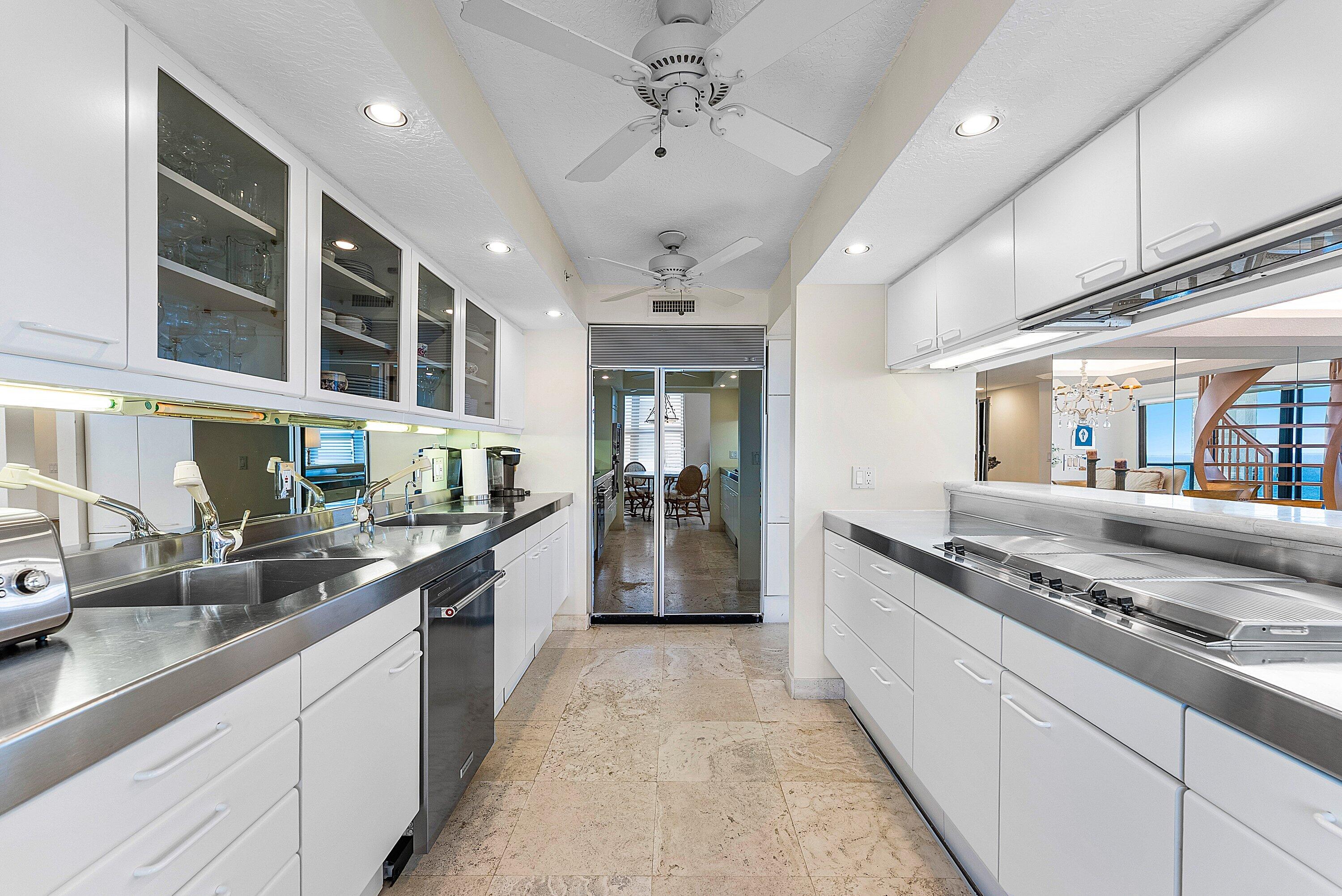 3115 S Ocean Boulevard 1204