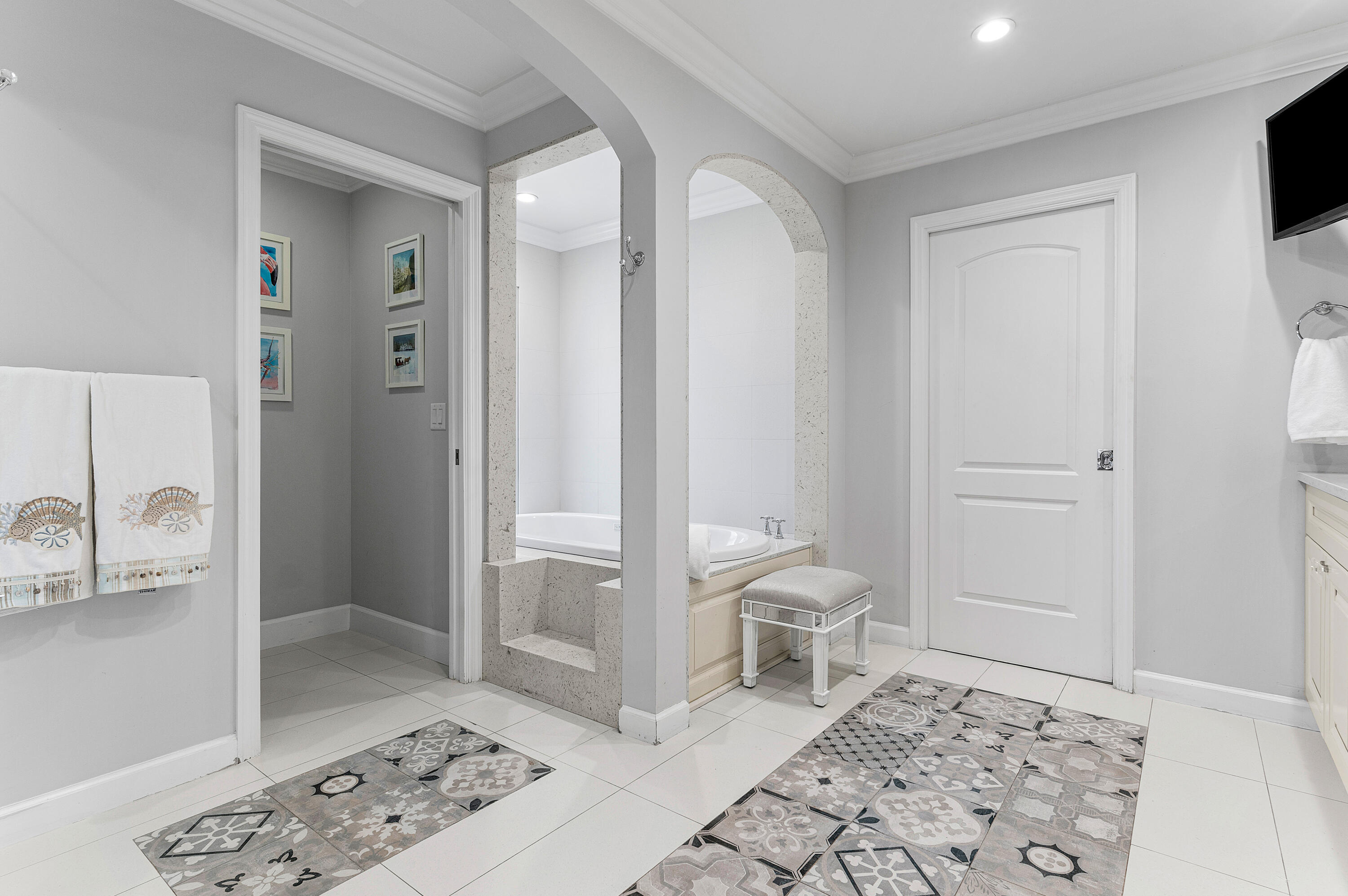 629 Cypress Key Circle