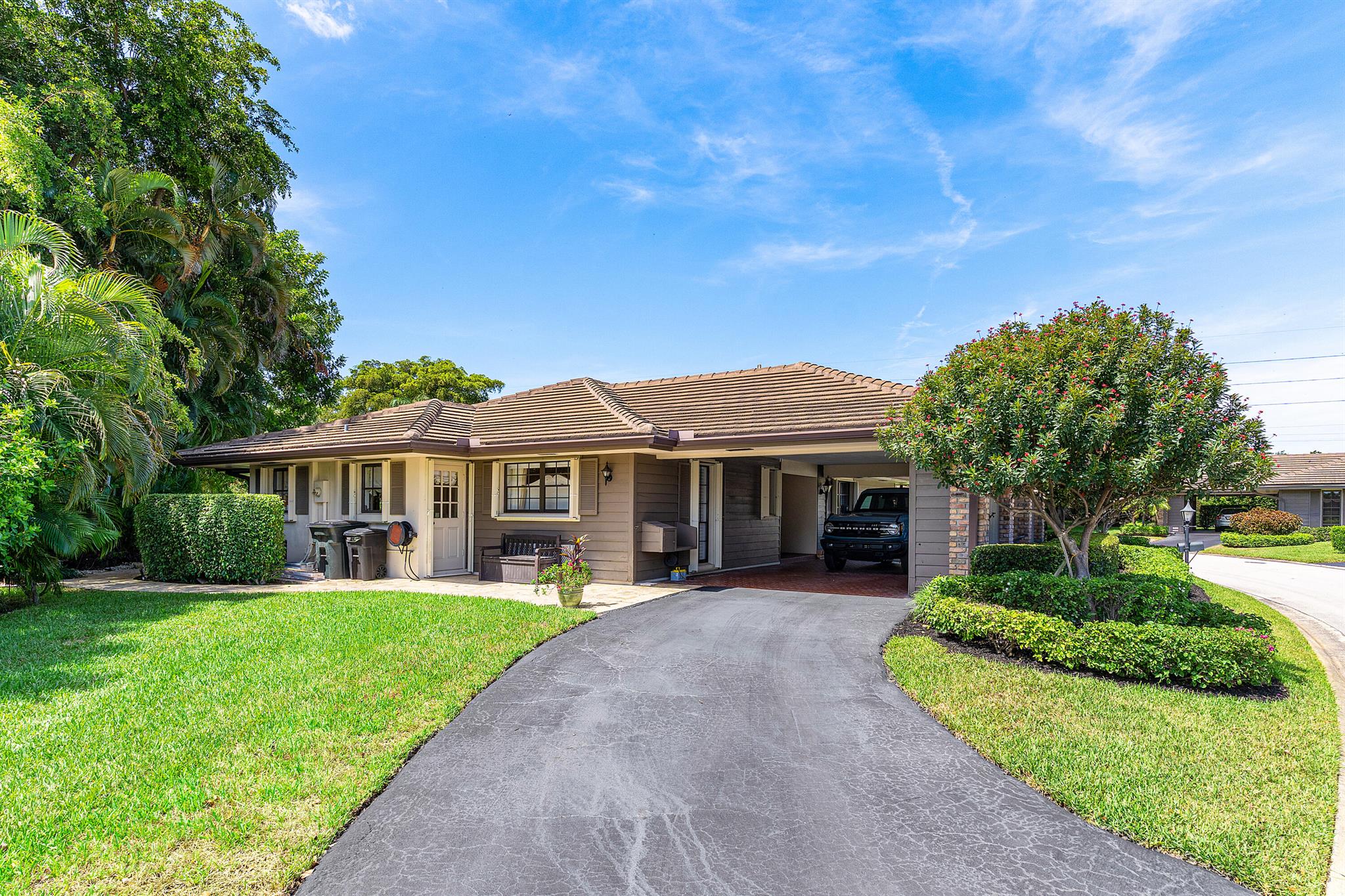 629 Cypress Key Circle