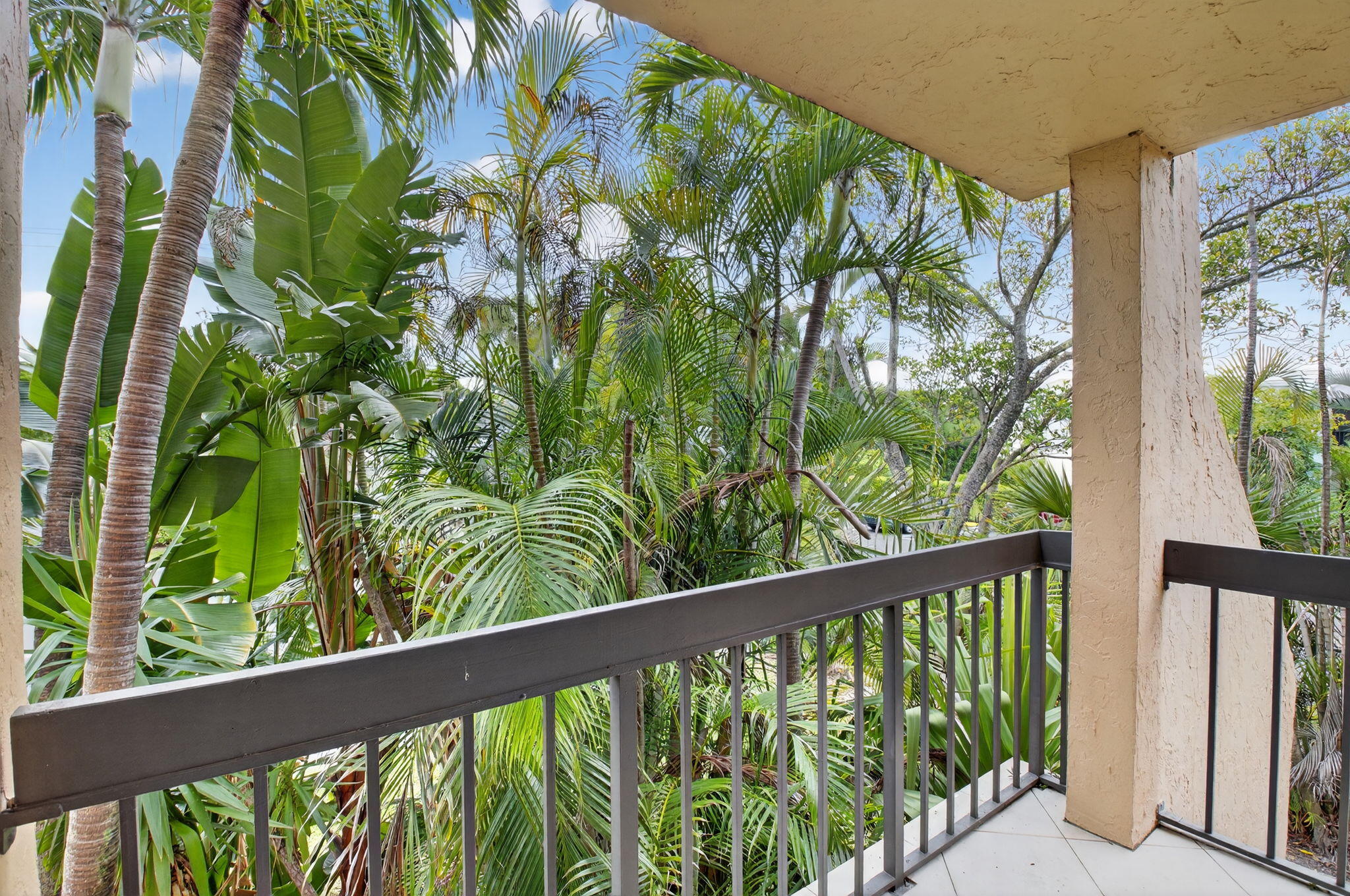 450 Egret Circle 9201