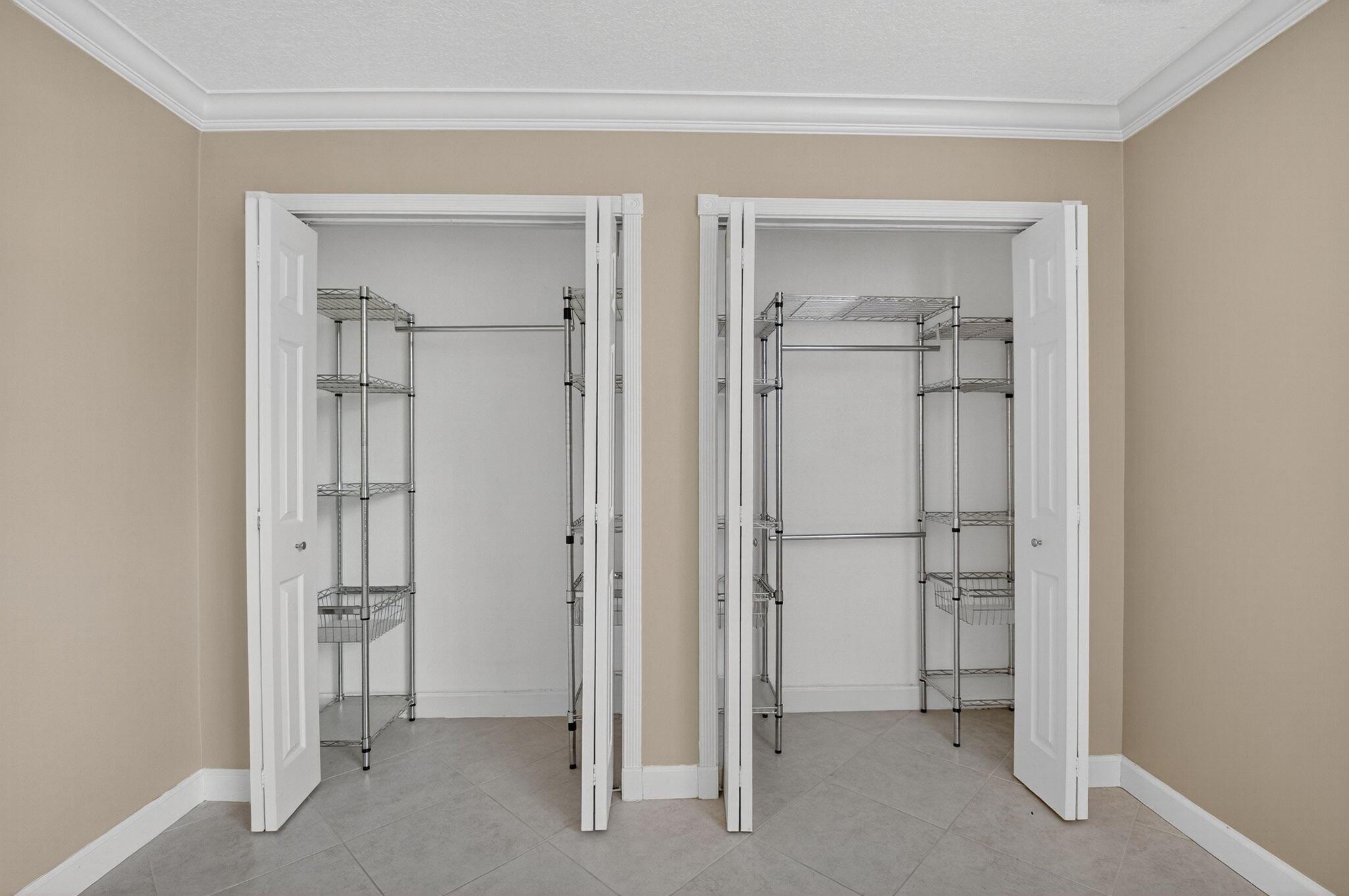 450 Egret Circle 9201