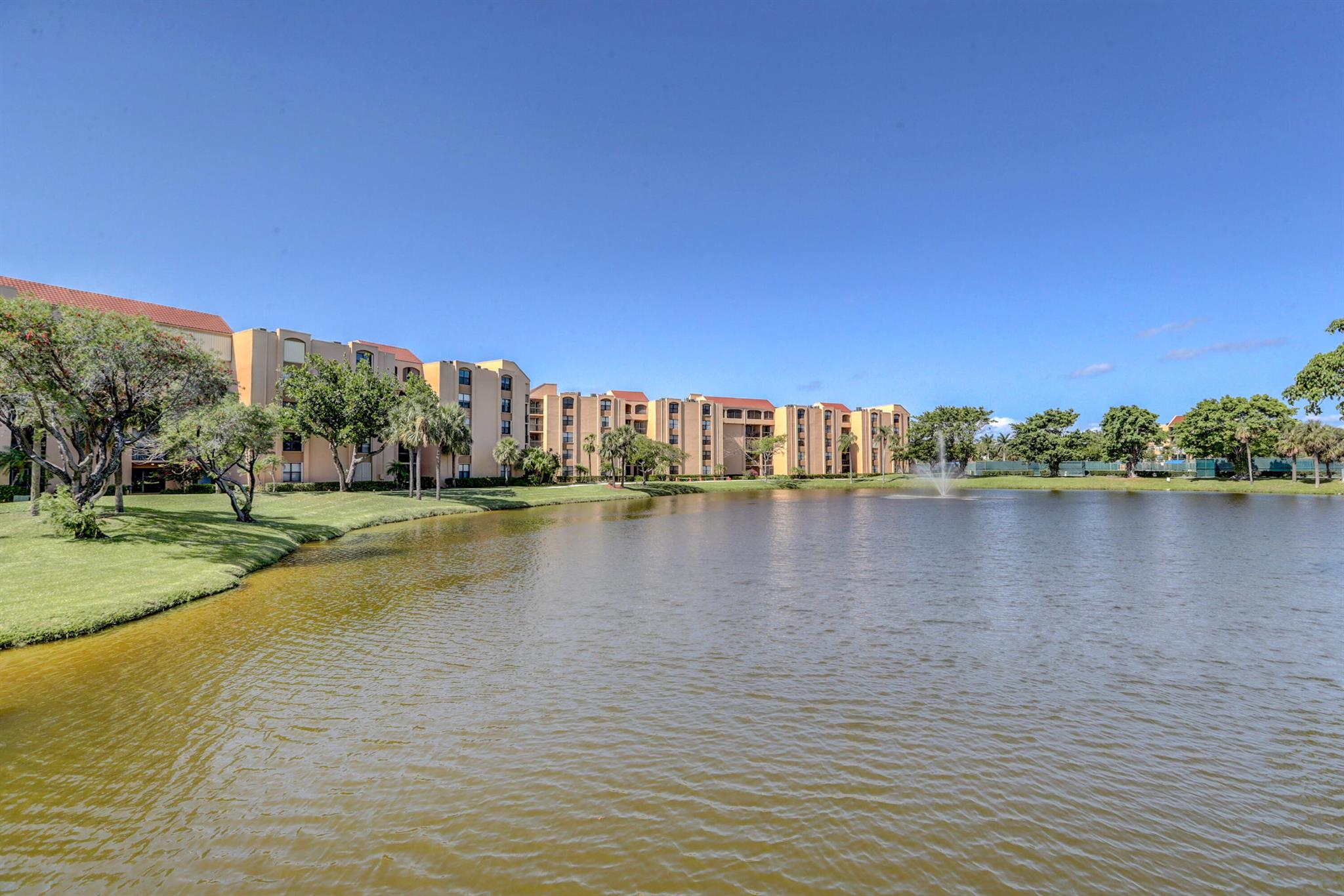 450 Egret Circle 9201