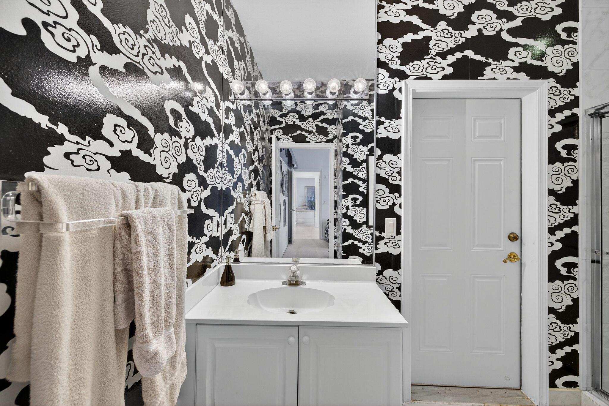 7728 Bridlington Drive