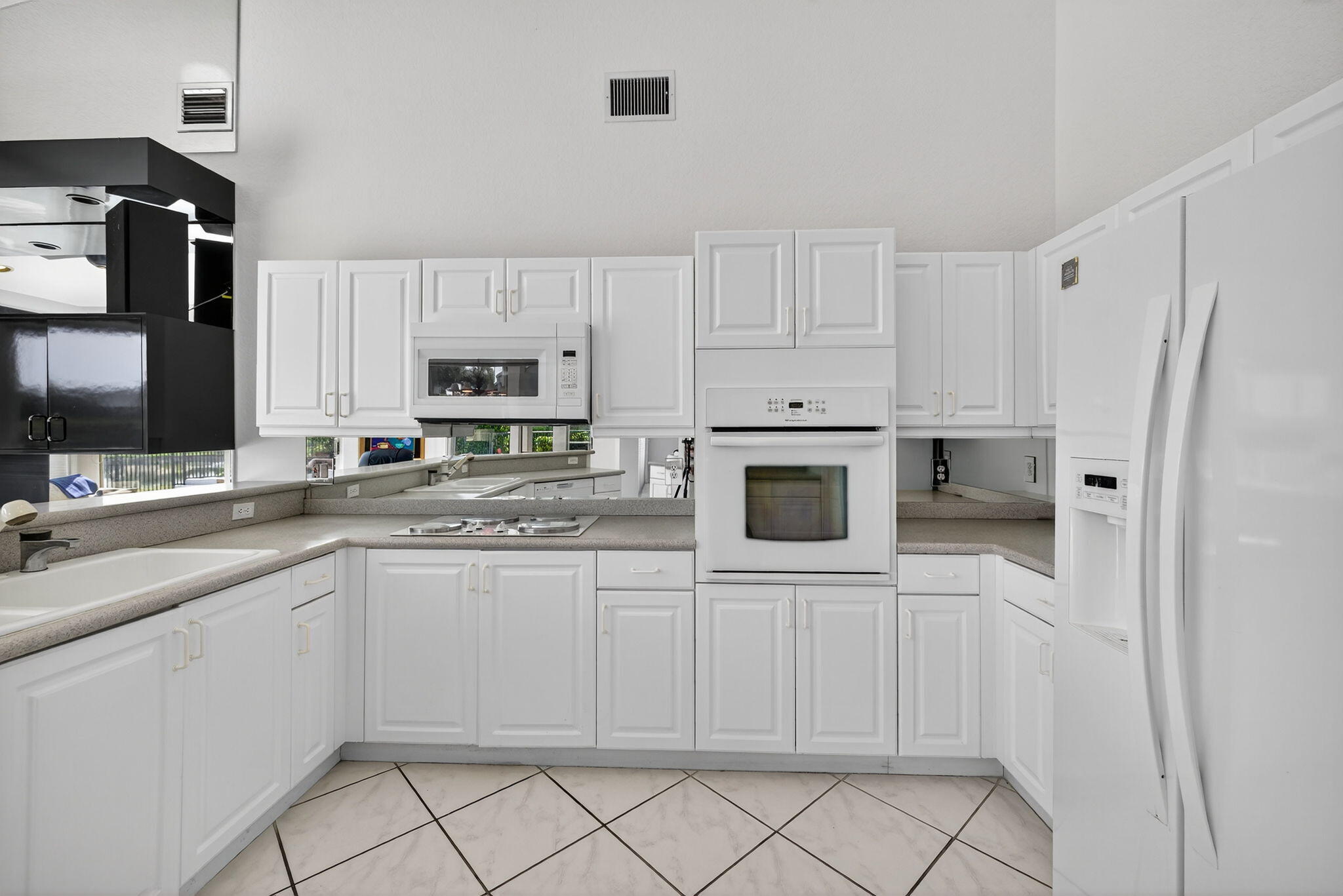 7728 Bridlington Drive