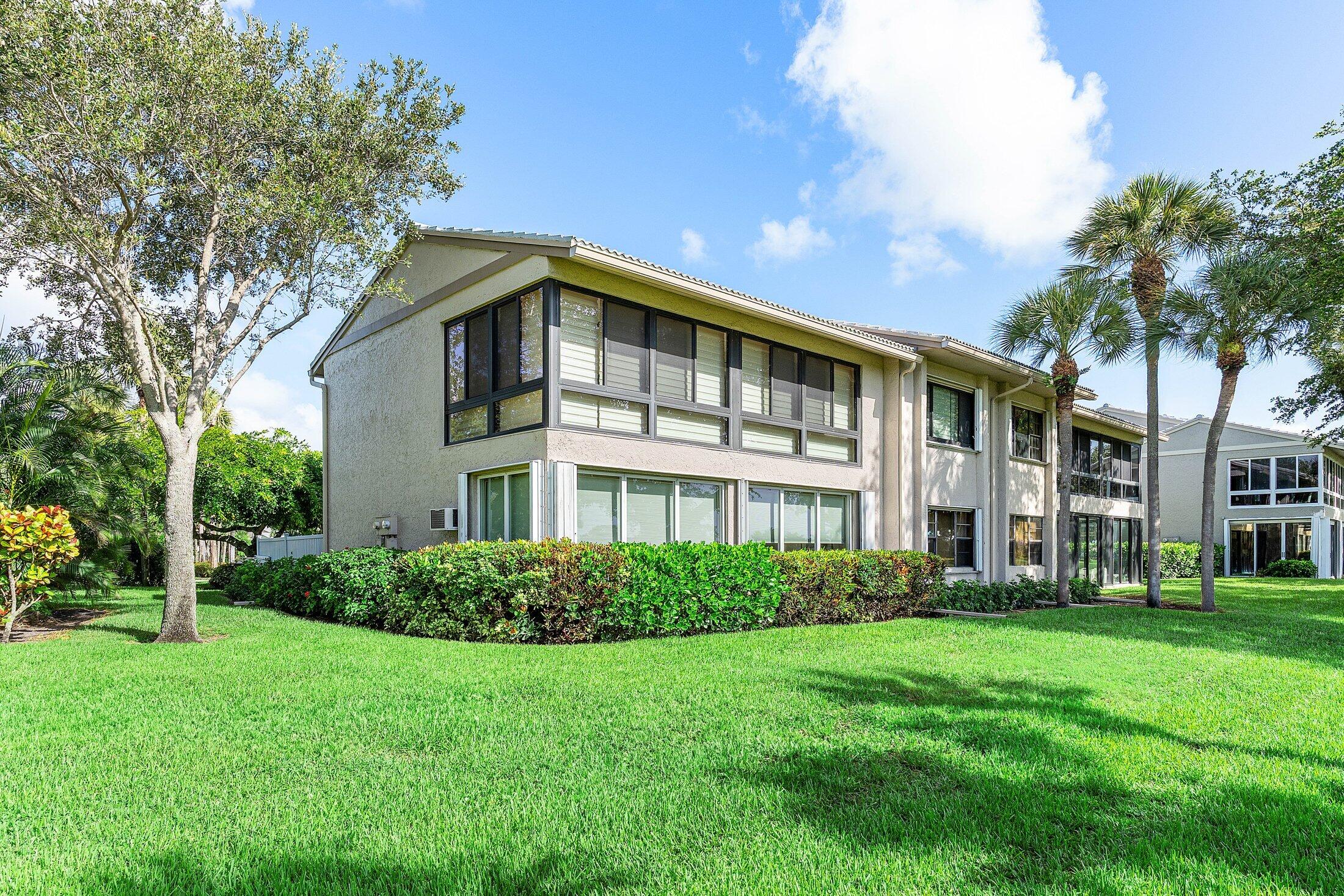 7 Eastgate Drive D
