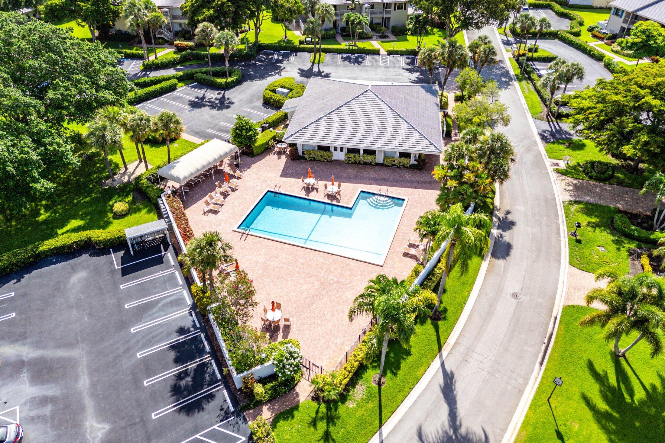 7 Eastgate Drive D