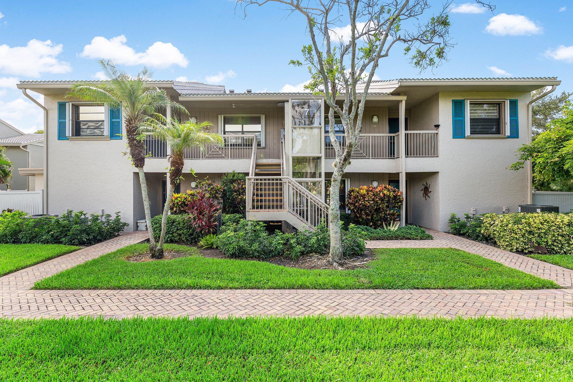 7 Eastgate Drive D