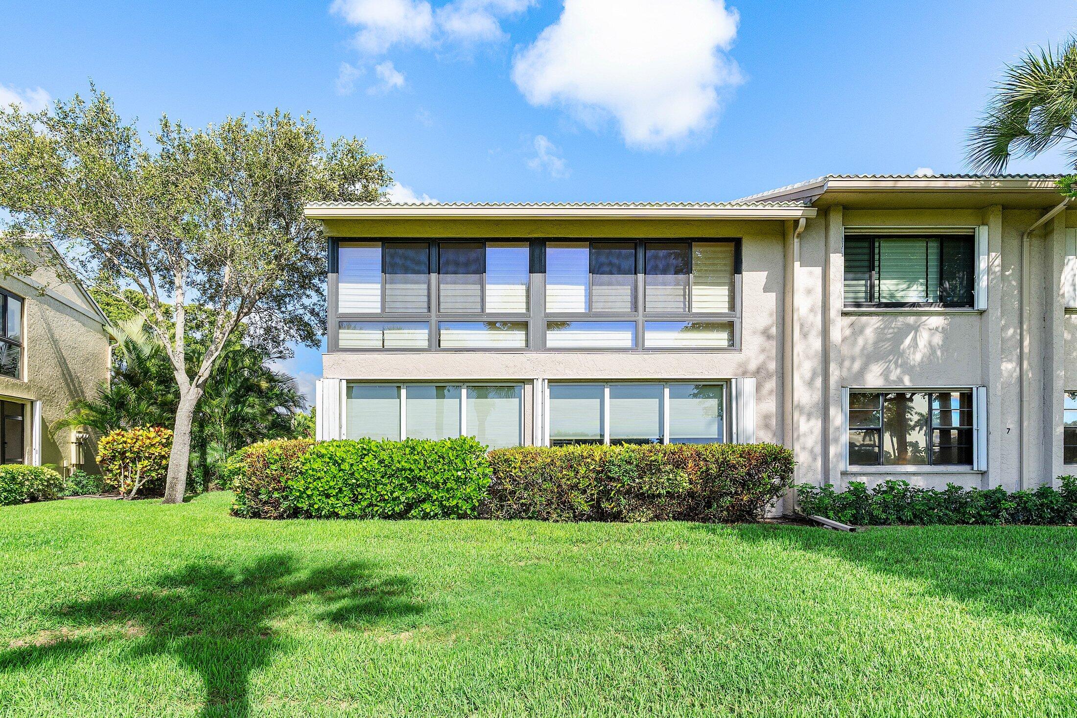 7 Eastgate Drive D