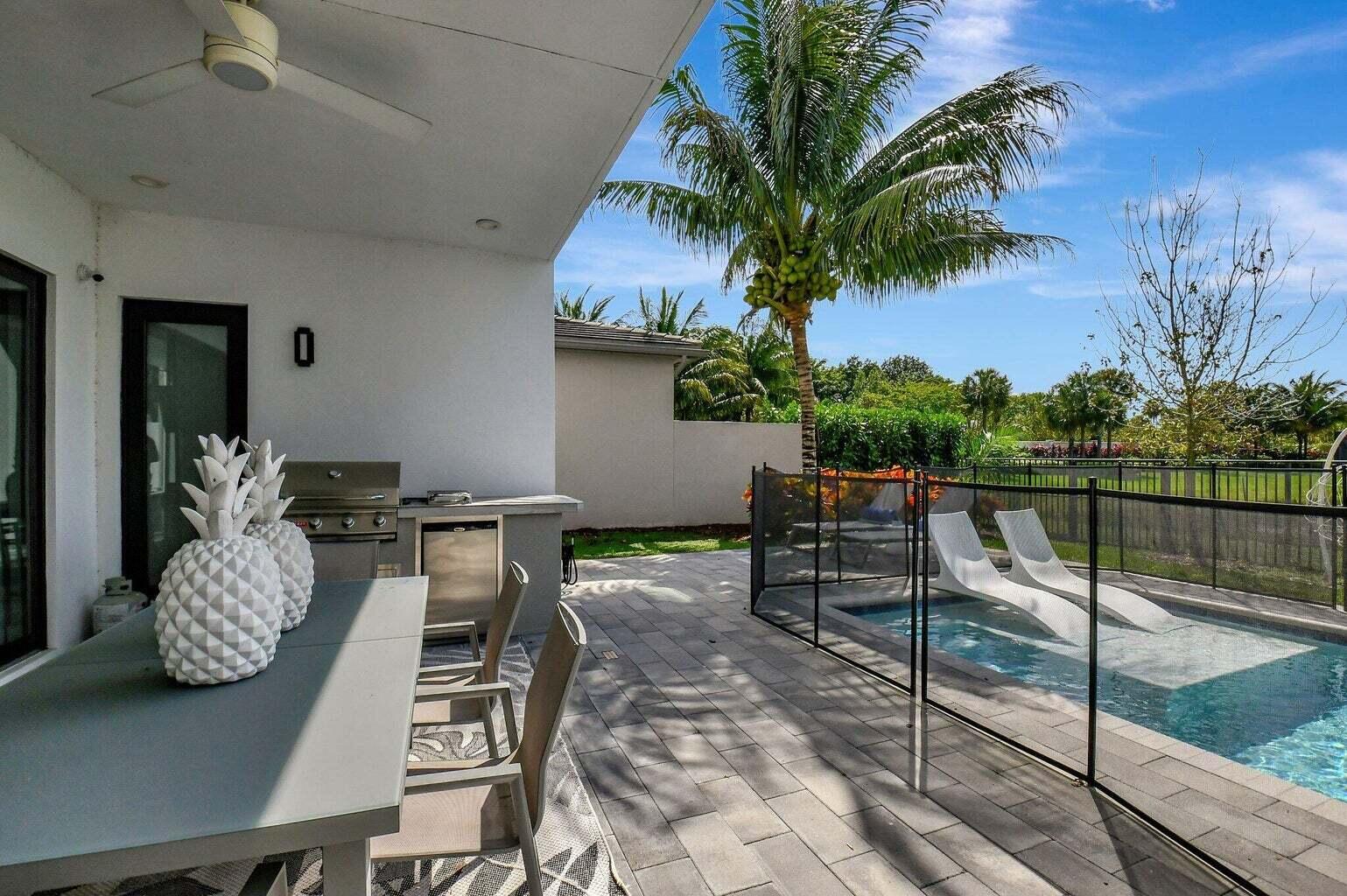 17411 Sea Blossom Way