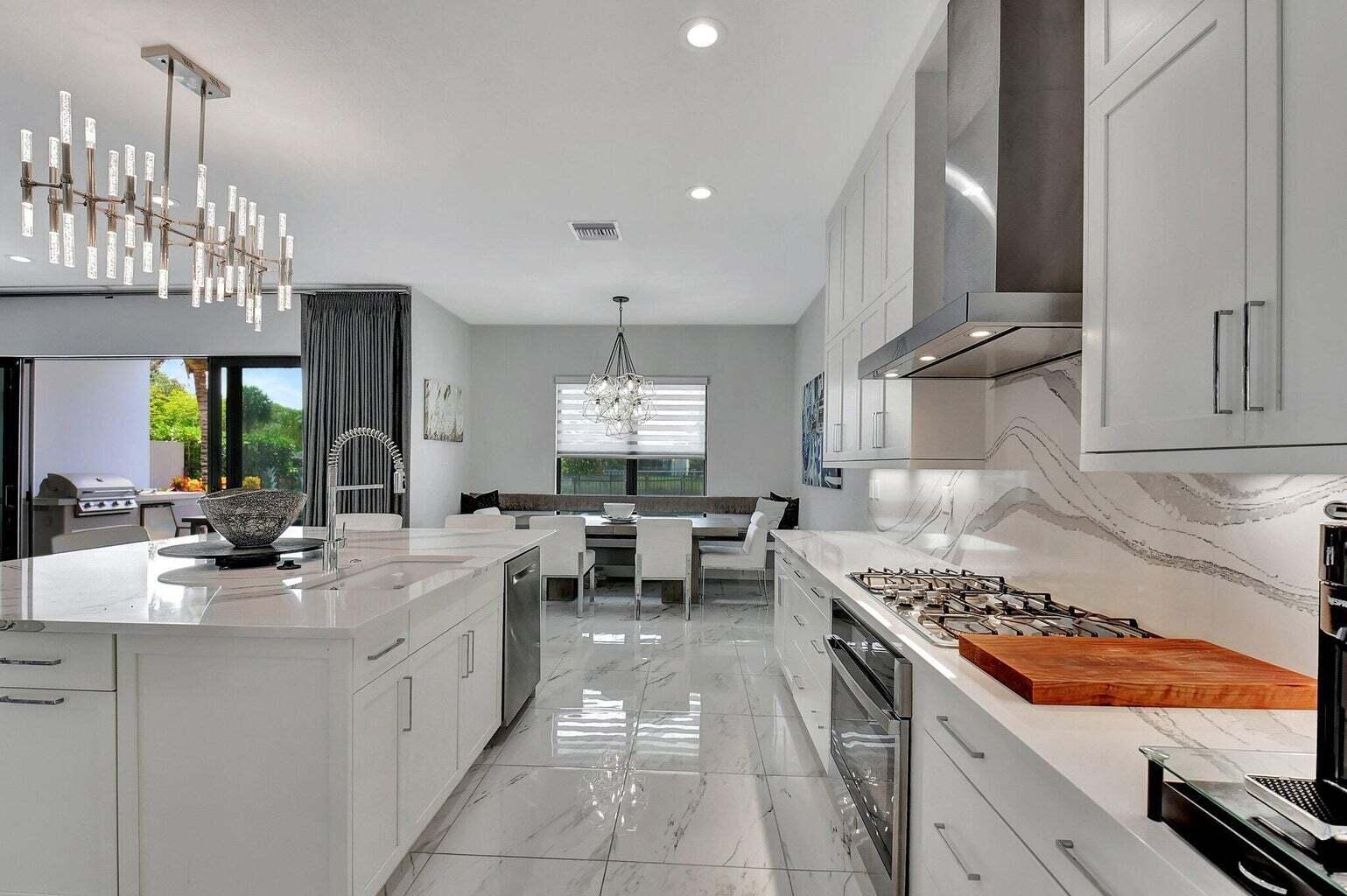 17411 Sea Blossom Way