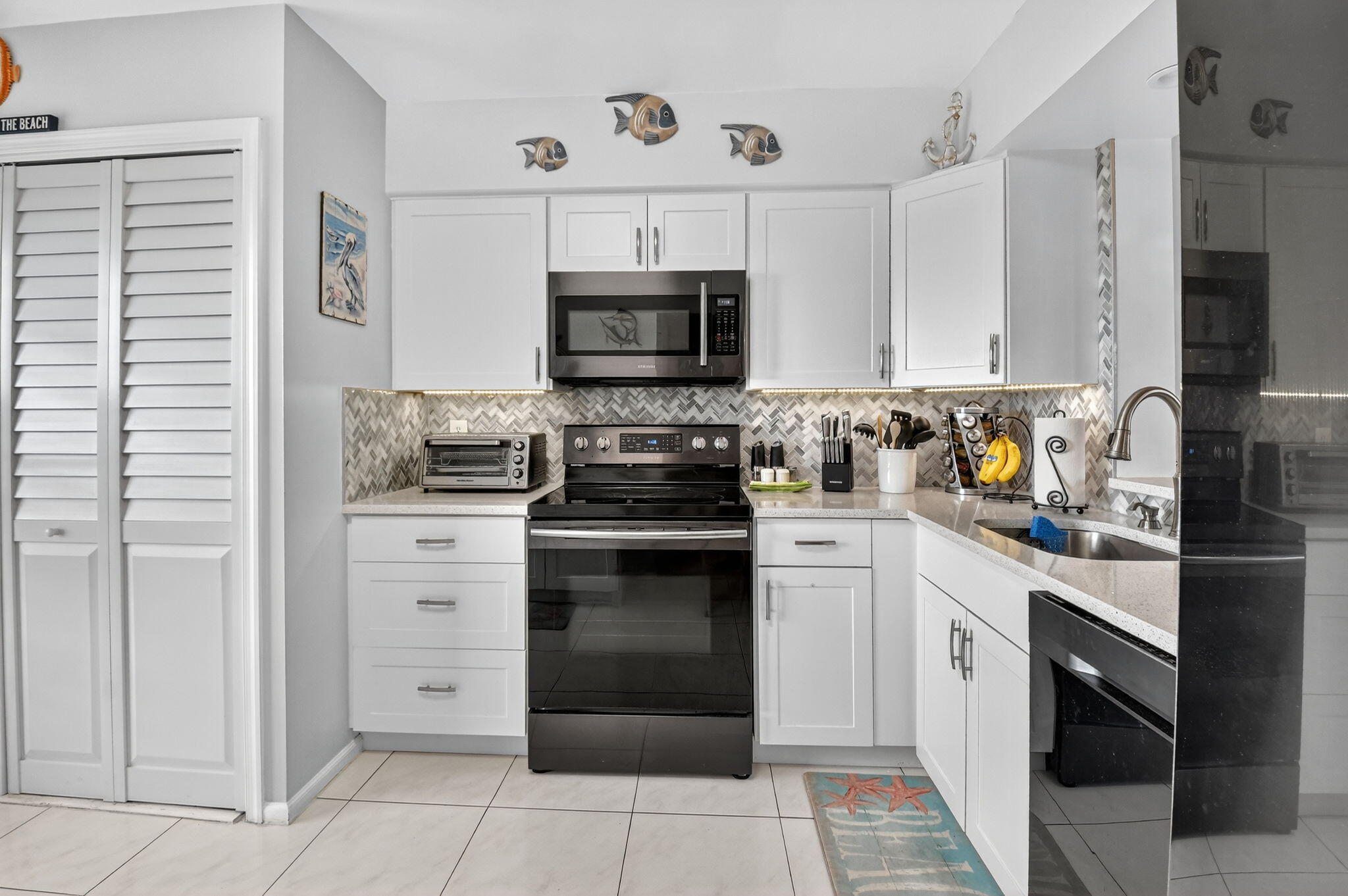 14527 Bonaire Boulevard 702
