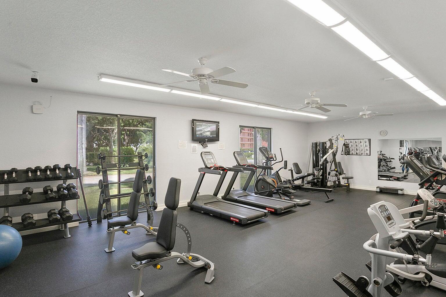 14527 Bonaire Boulevard 702