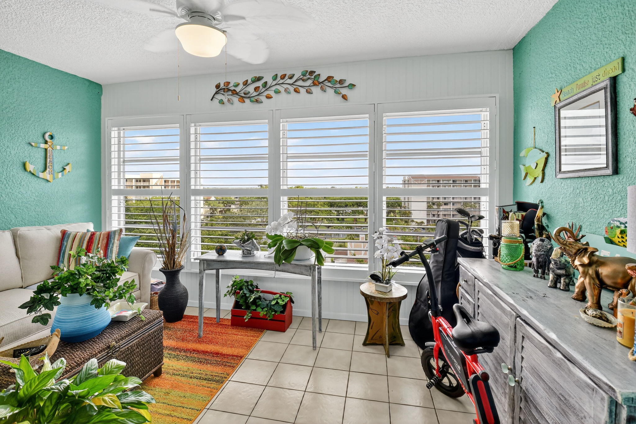 14527 Bonaire Boulevard 702