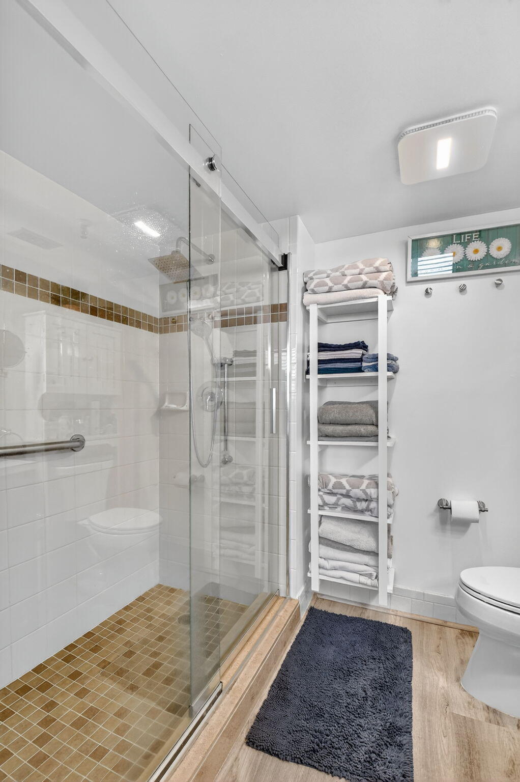 14527 Bonaire Boulevard 702