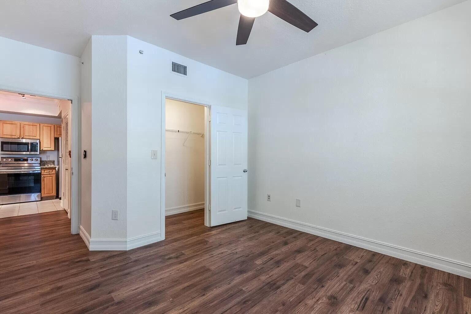 15175 Michelangelo Boulevard 206