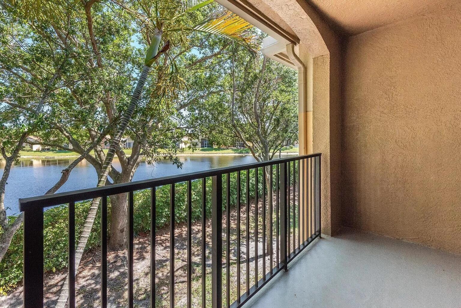 15175 Michelangelo Boulevard 206