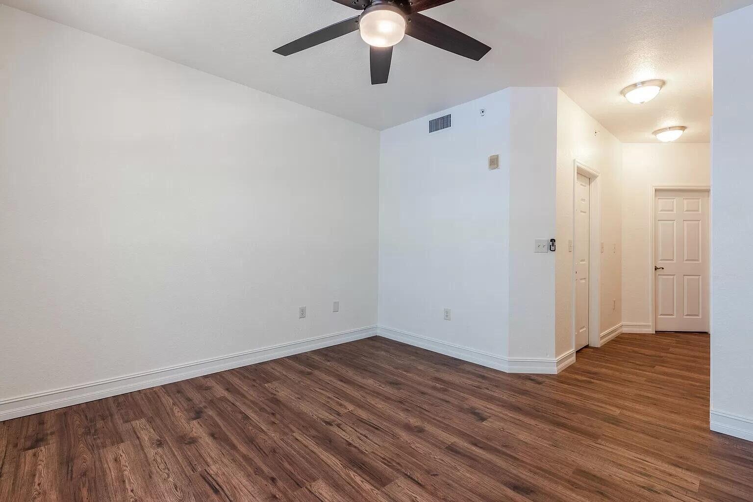 15175 Michelangelo Boulevard 206