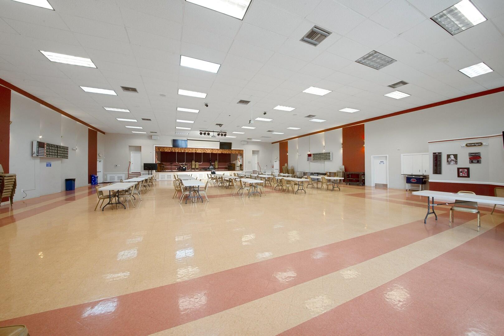 2581 N Garden Drive 206